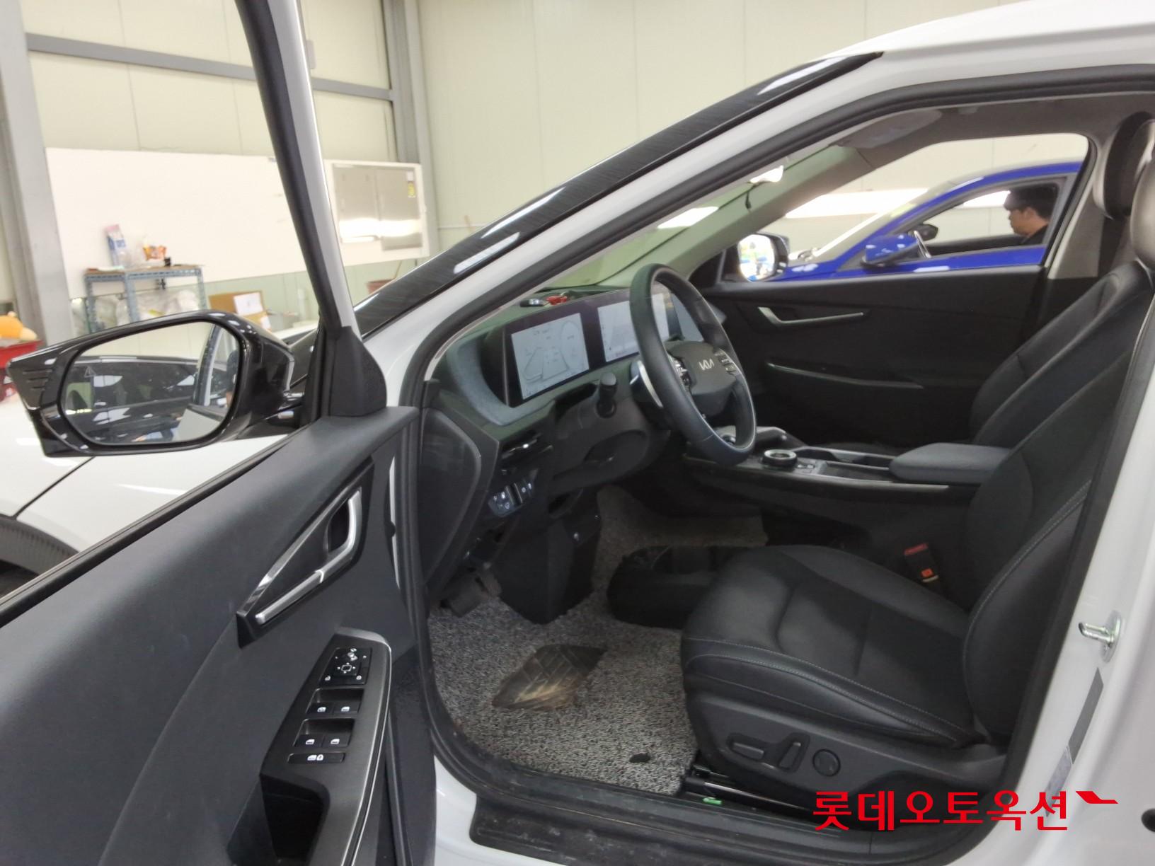 كيا Ev6 2023 AT