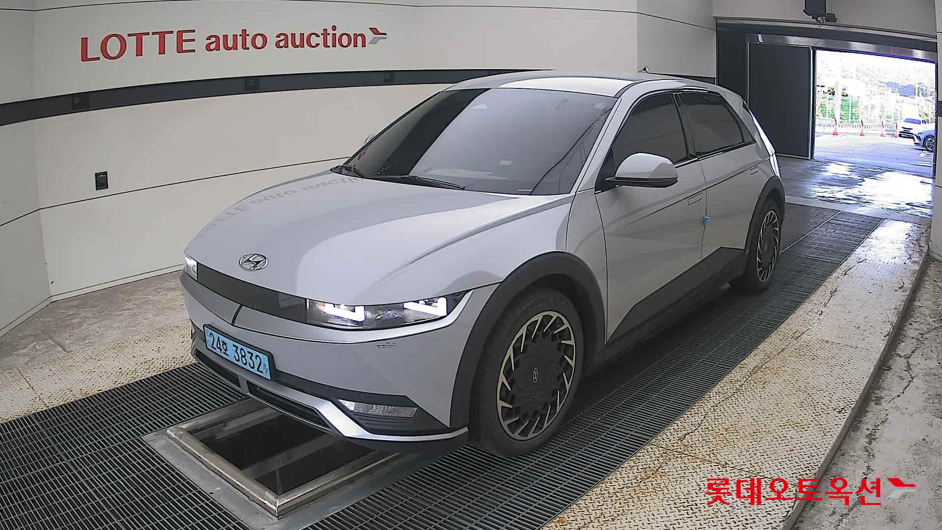هيونداي أيونيك 2023