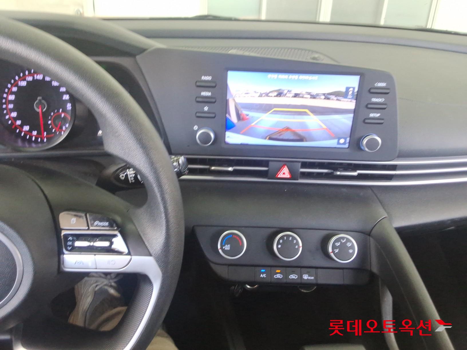 هيونداي أفانتي 2021 SMART