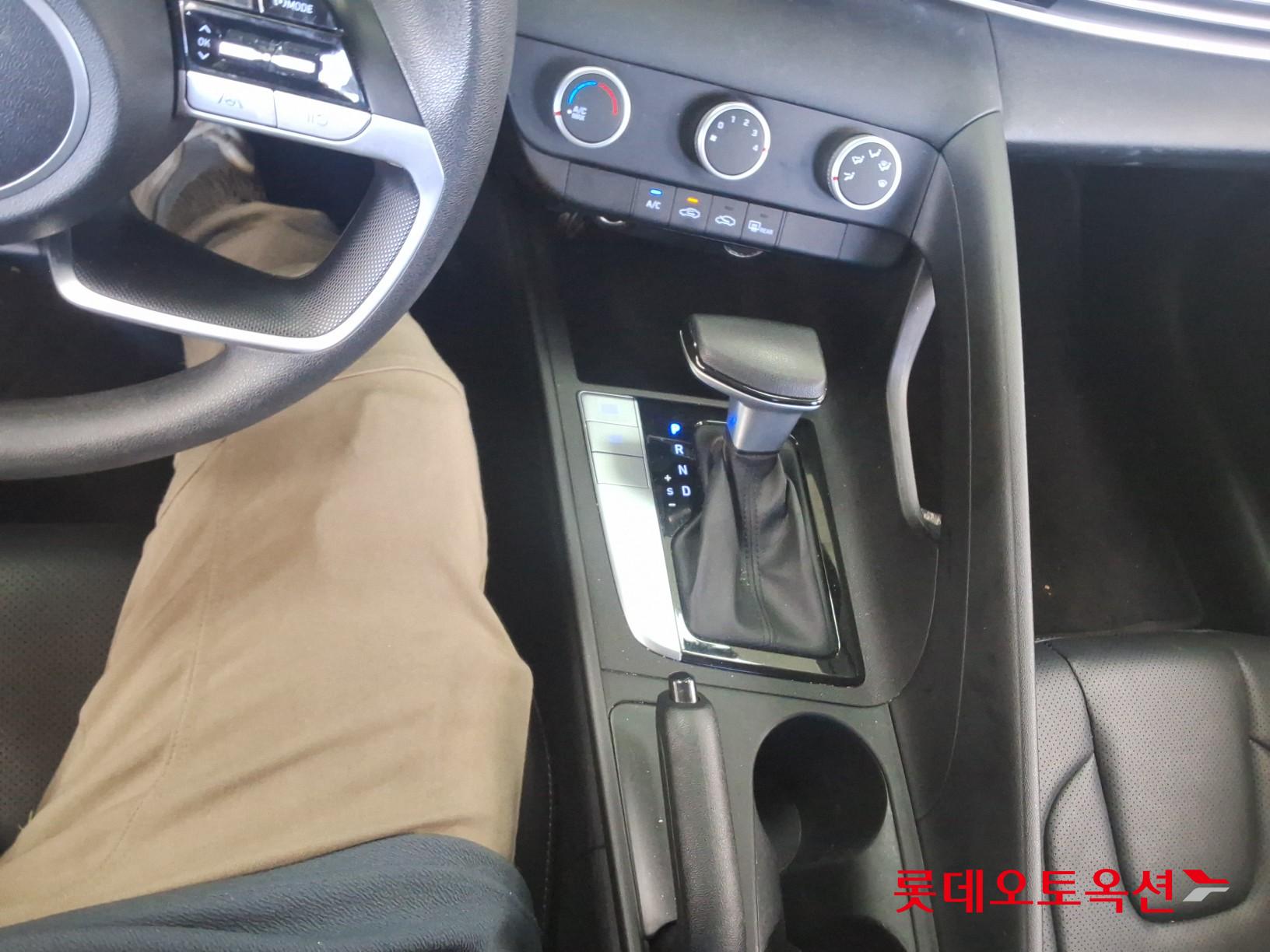 هيونداي أفانتي 2021 SMART