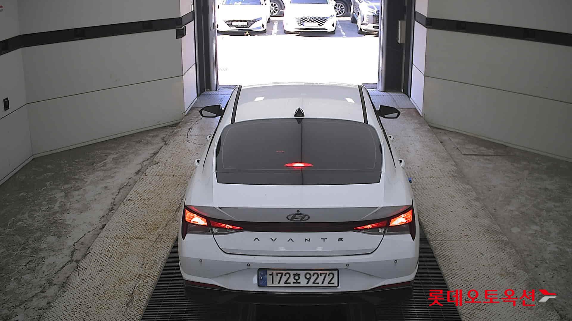 هيونداي أفانتي 2023 SMART