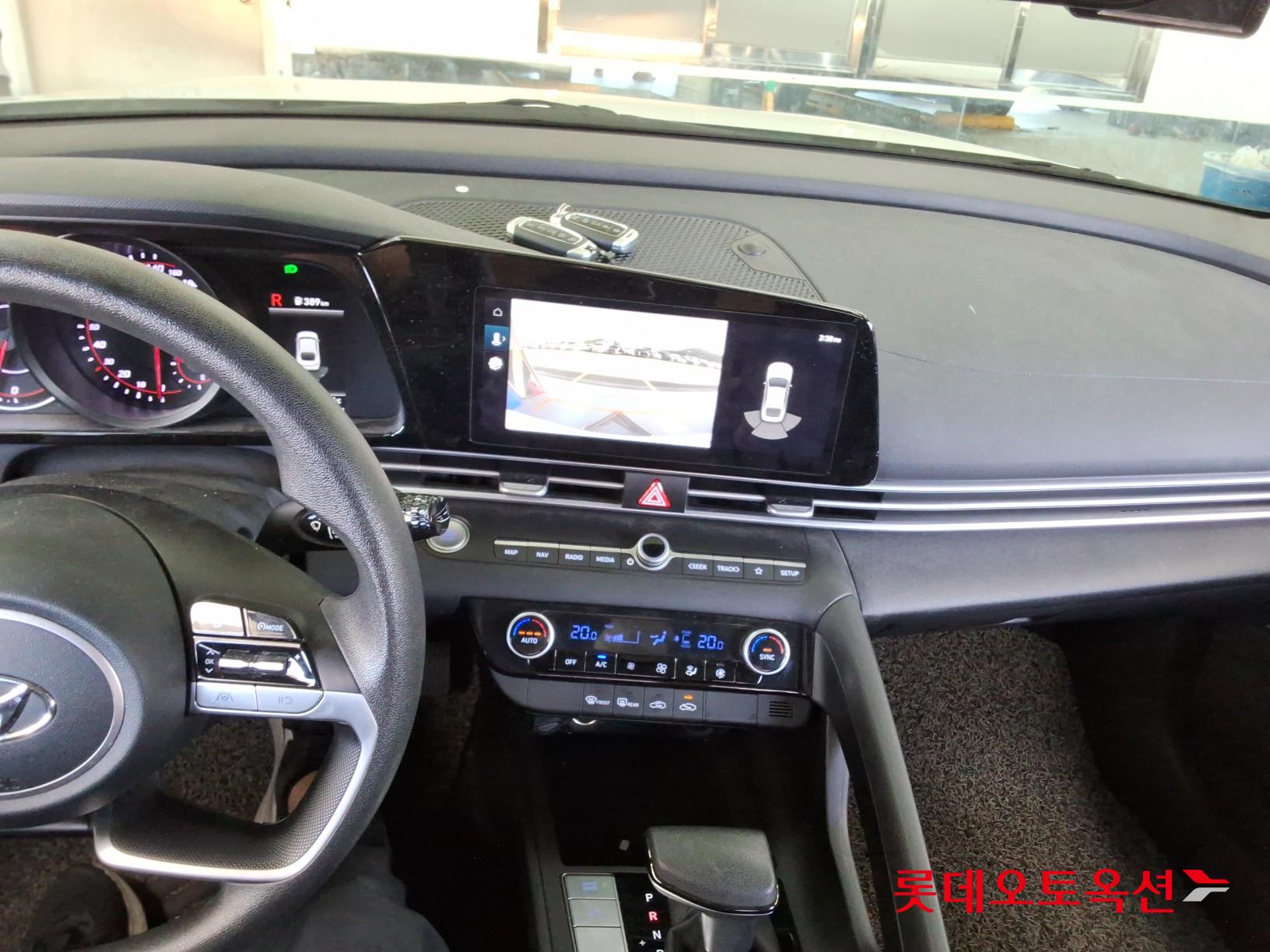 هيونداي أفانتي 2023 SMART