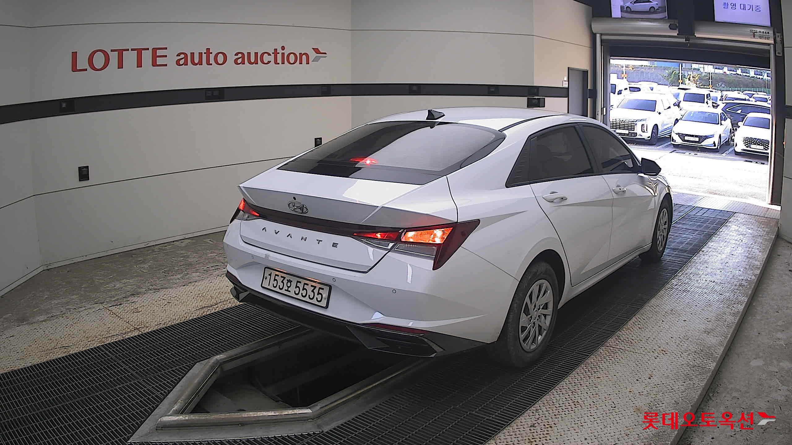 هيونداي أفانتي 2021 SMART
