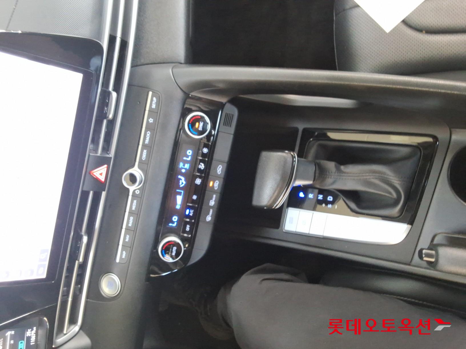 هيونداي أفانتي 2021 SMART