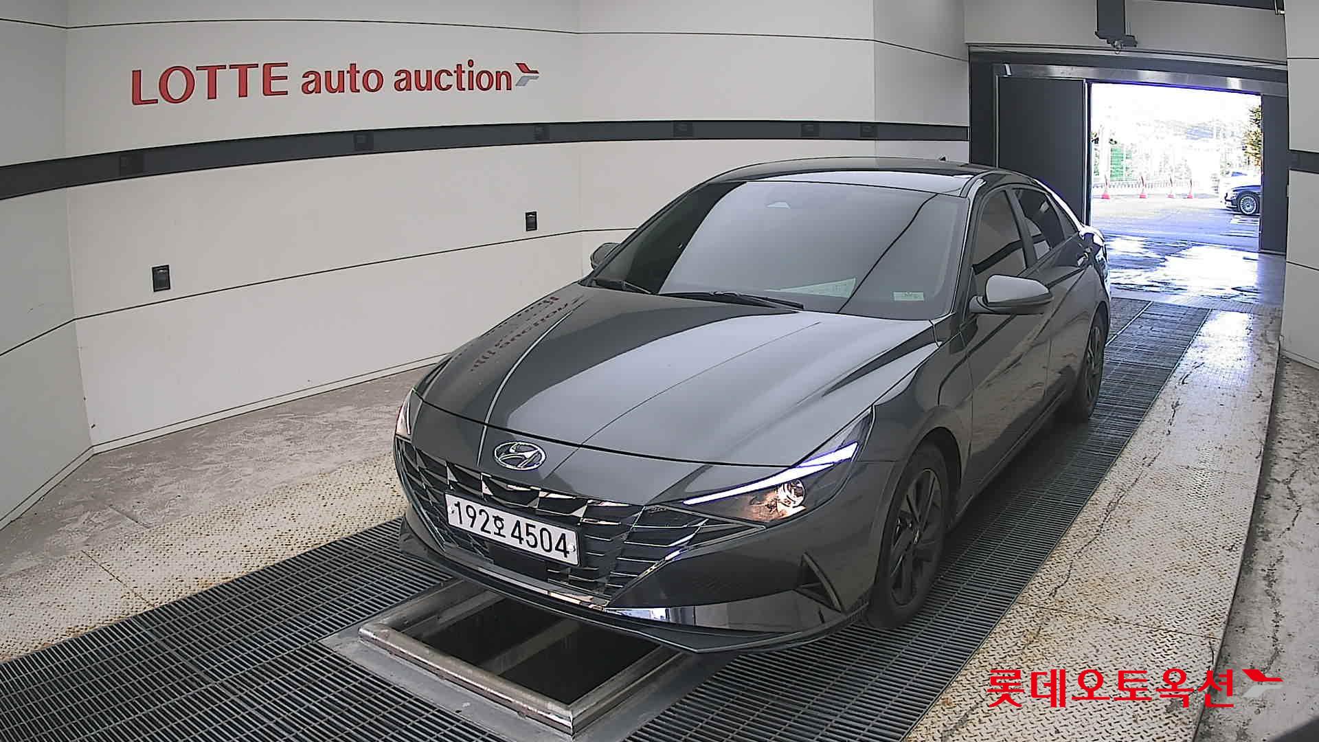 Hyundai Elantra 2023 — авто из Кореи под ключ