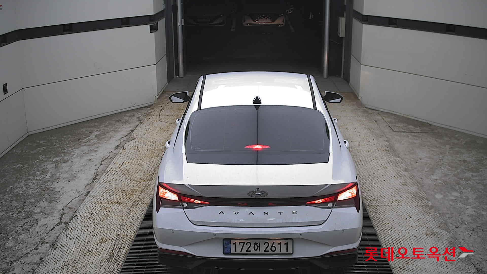 هيونداي أفانتي 2023 SMART