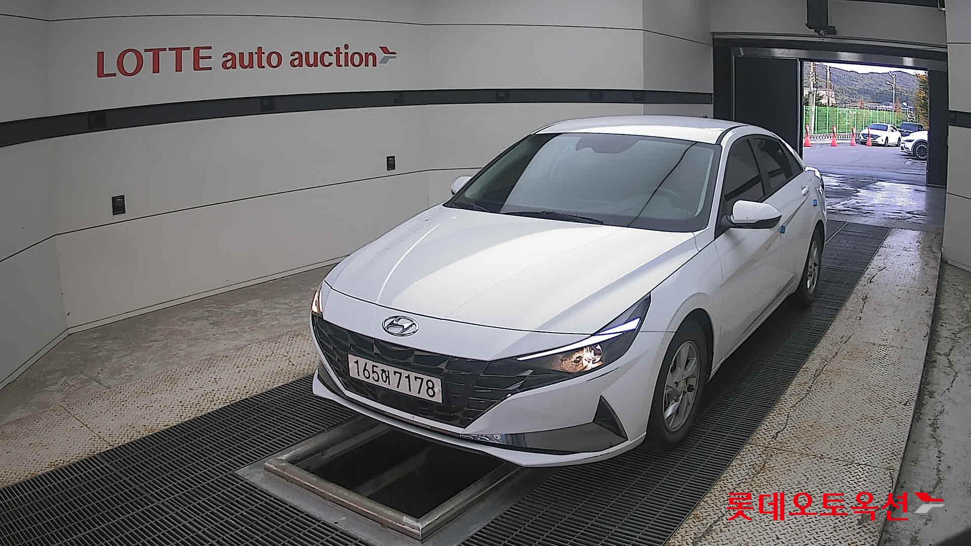 Hyundai Elantra 2022 — авто из Кореи под ключ
