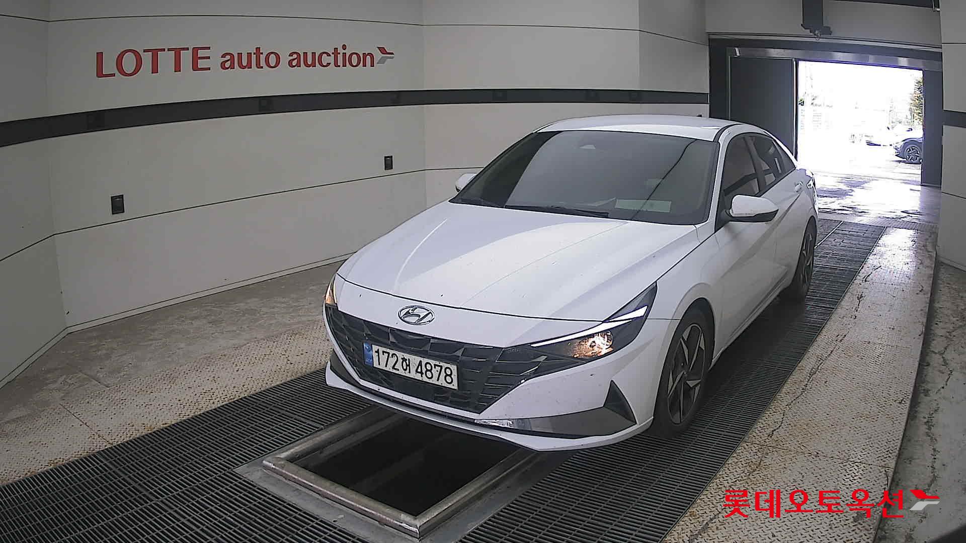Hyundai Elantra 2023 — авто из Кореи под ключ