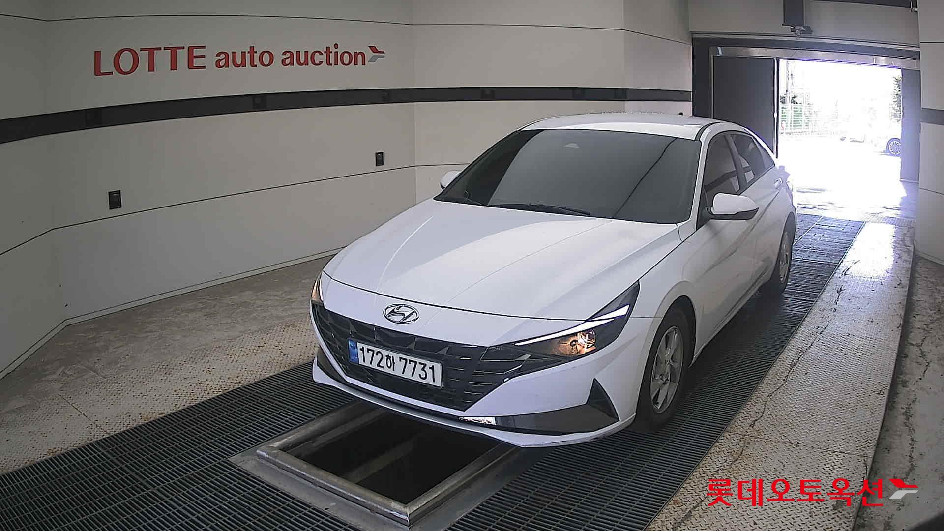 Hyundai Elantra 2023 — авто из Кореи под ключ