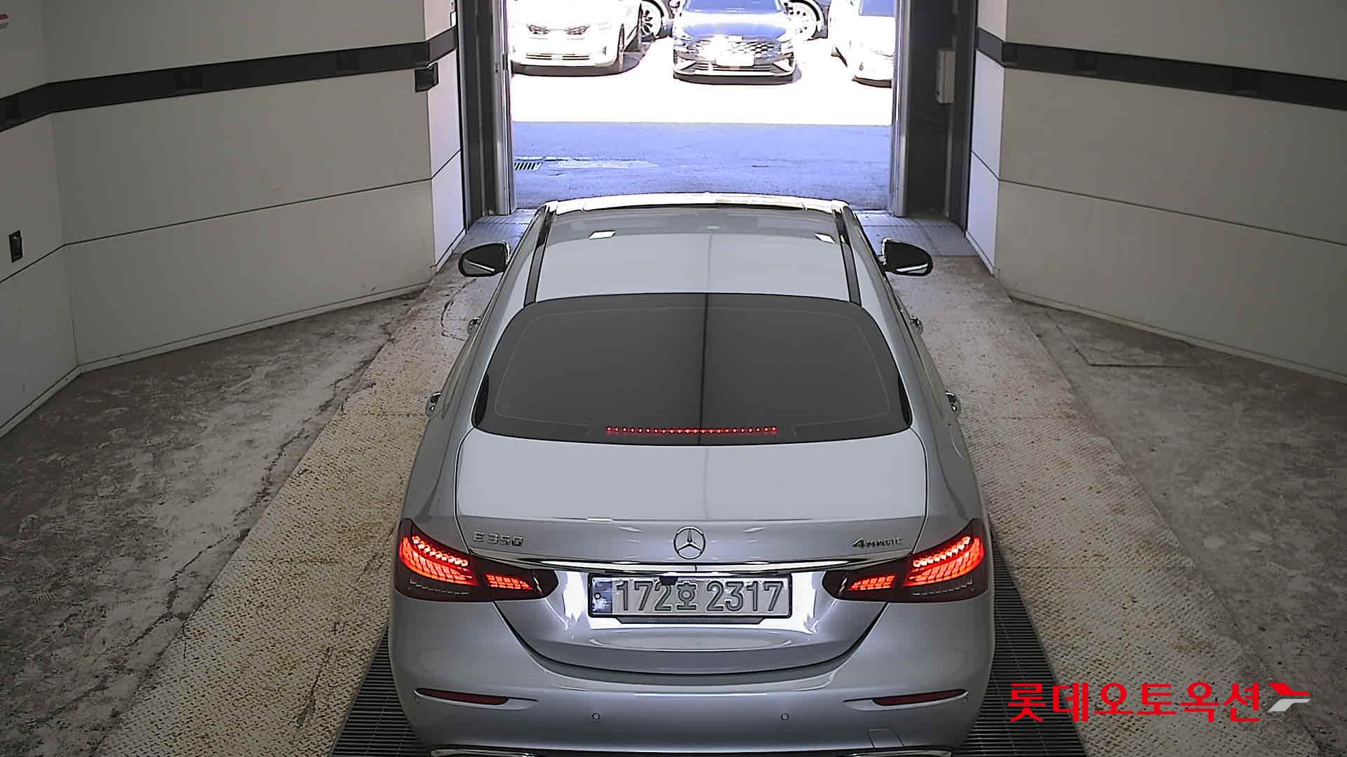 مرسيدس بنز E350 2022 4M