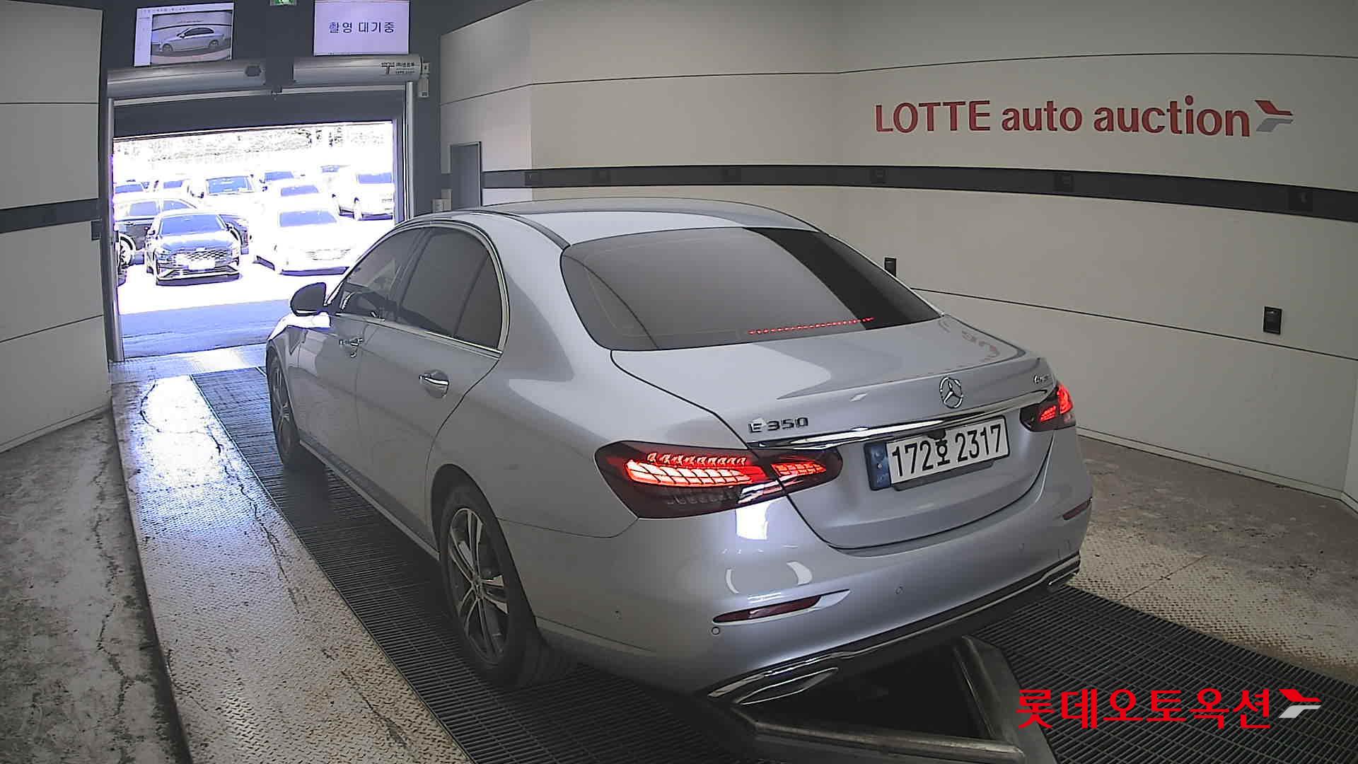 مرسيدس بنز E350 2022 4M