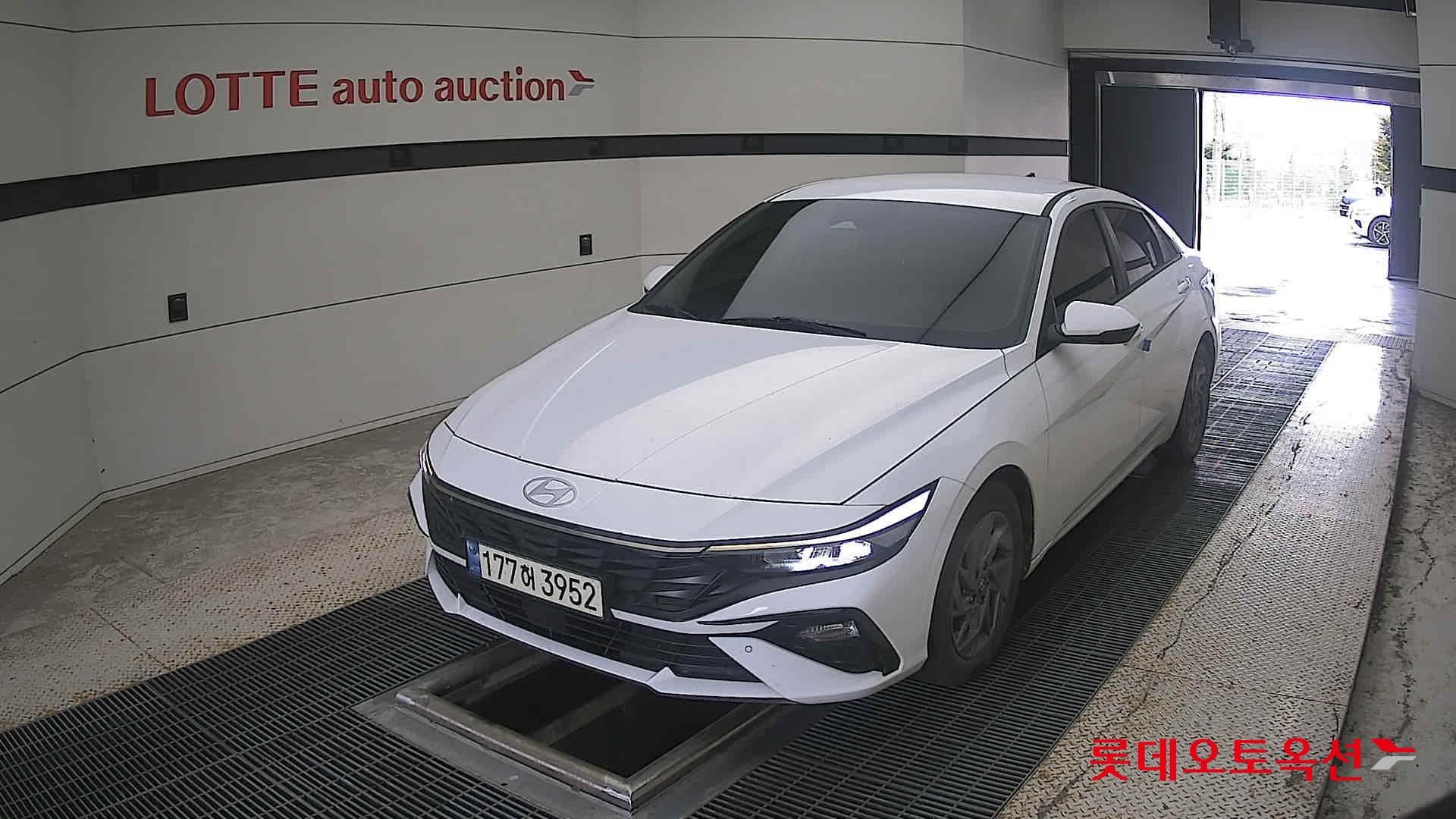 Hyundai Elantra 2024 — авто из Кореи под ключ