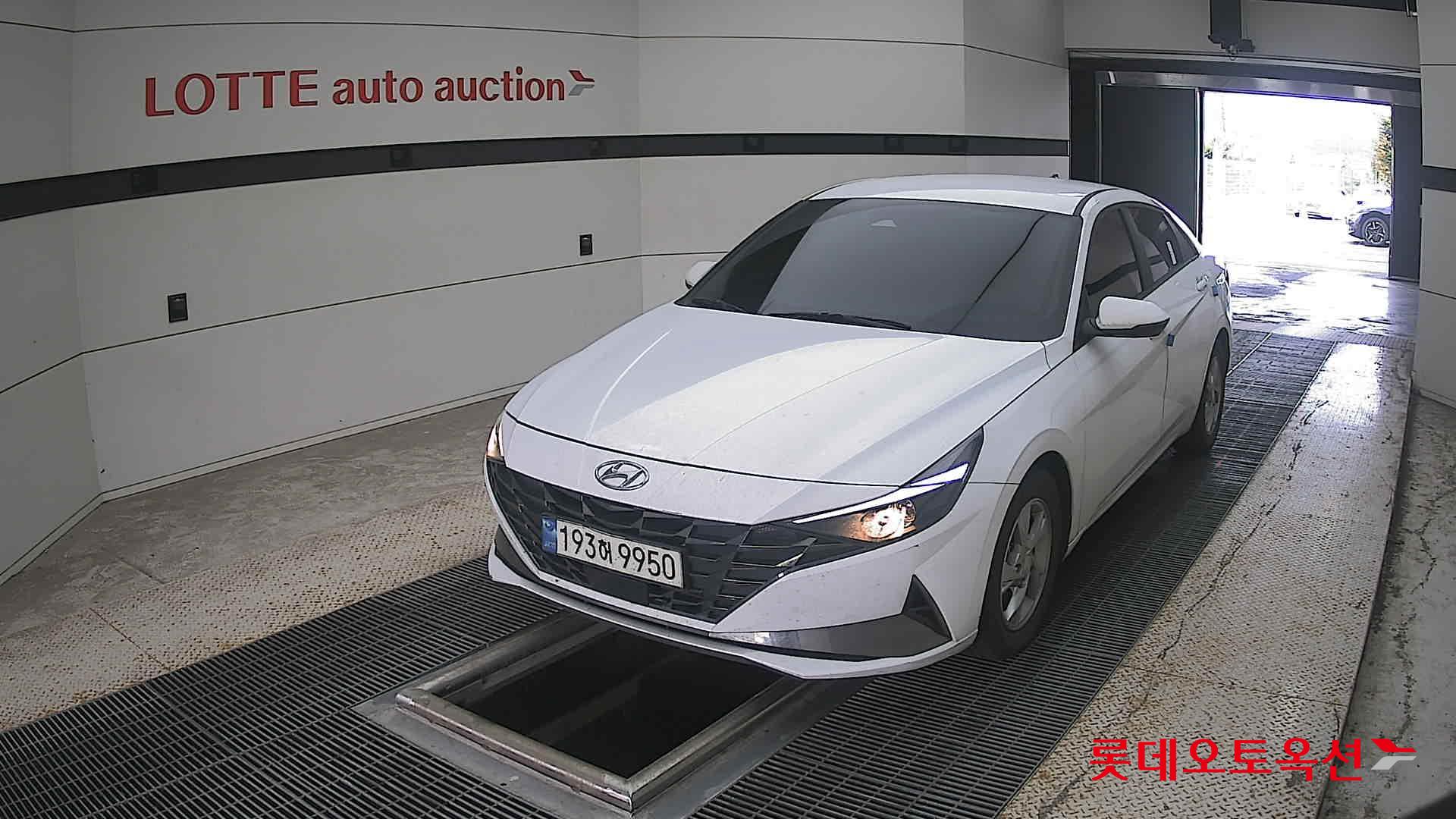 Hyundai Elantra 2023 — авто из Кореи под ключ