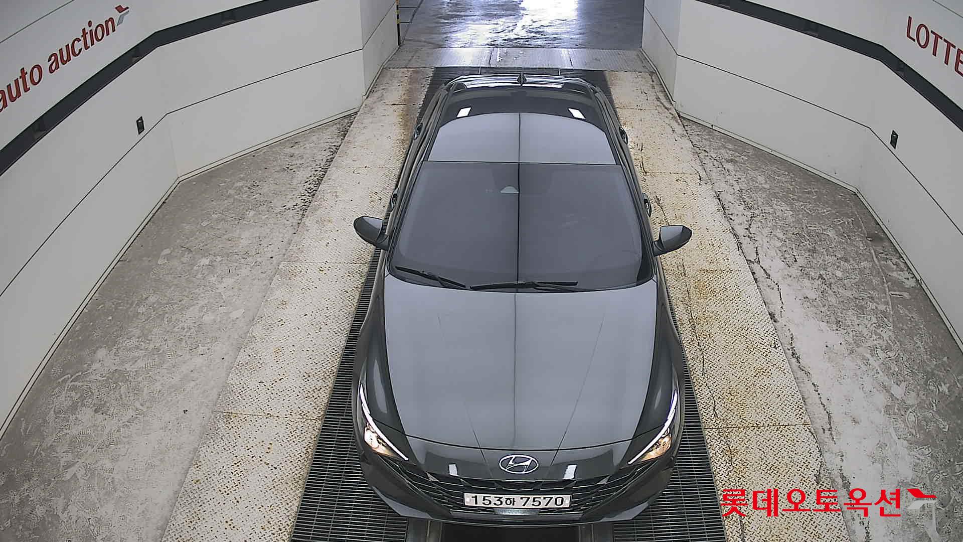 هيونداي أفانتي 2021 MODERN