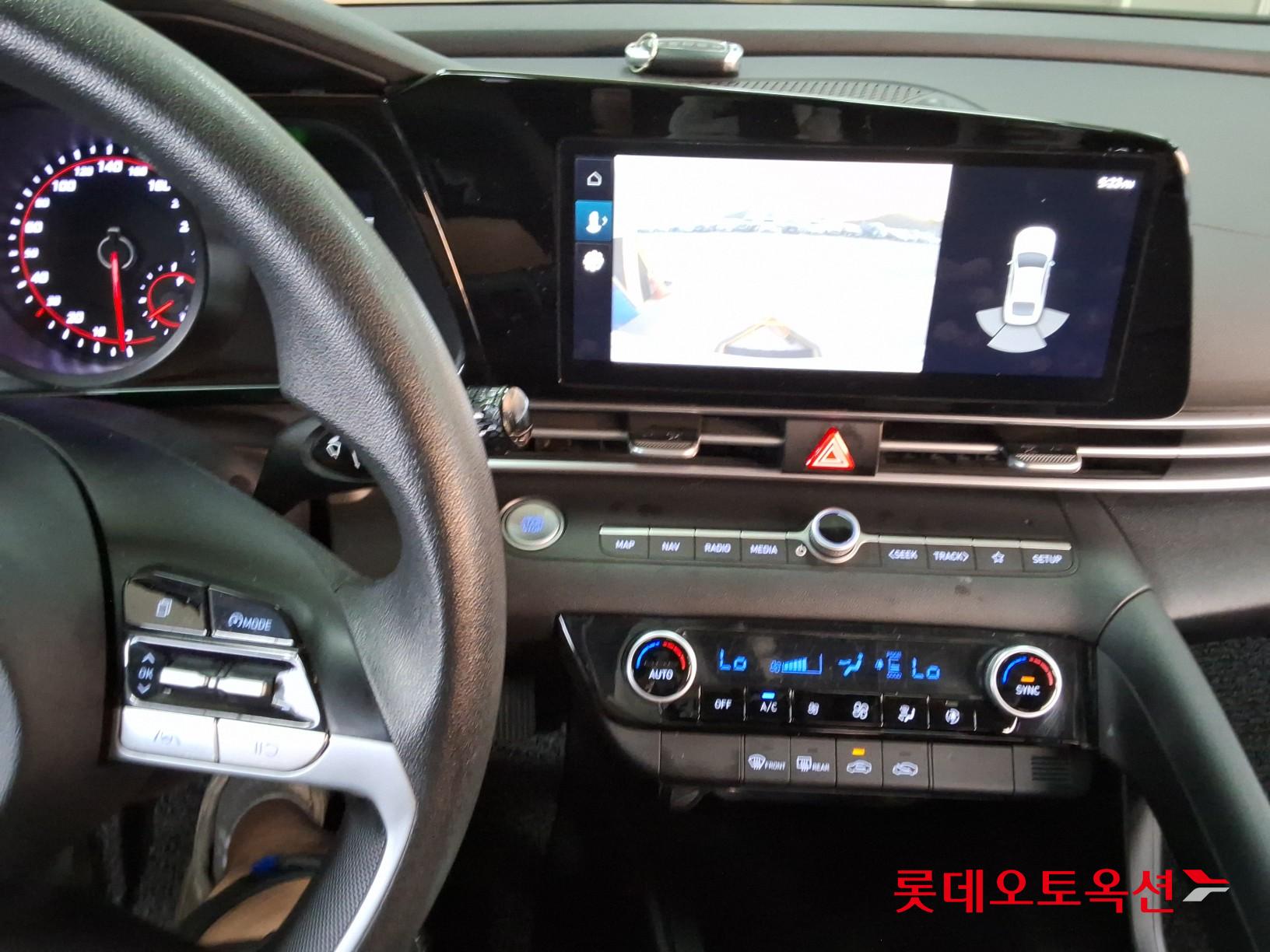 هيونداي أفانتي 2023 SMART