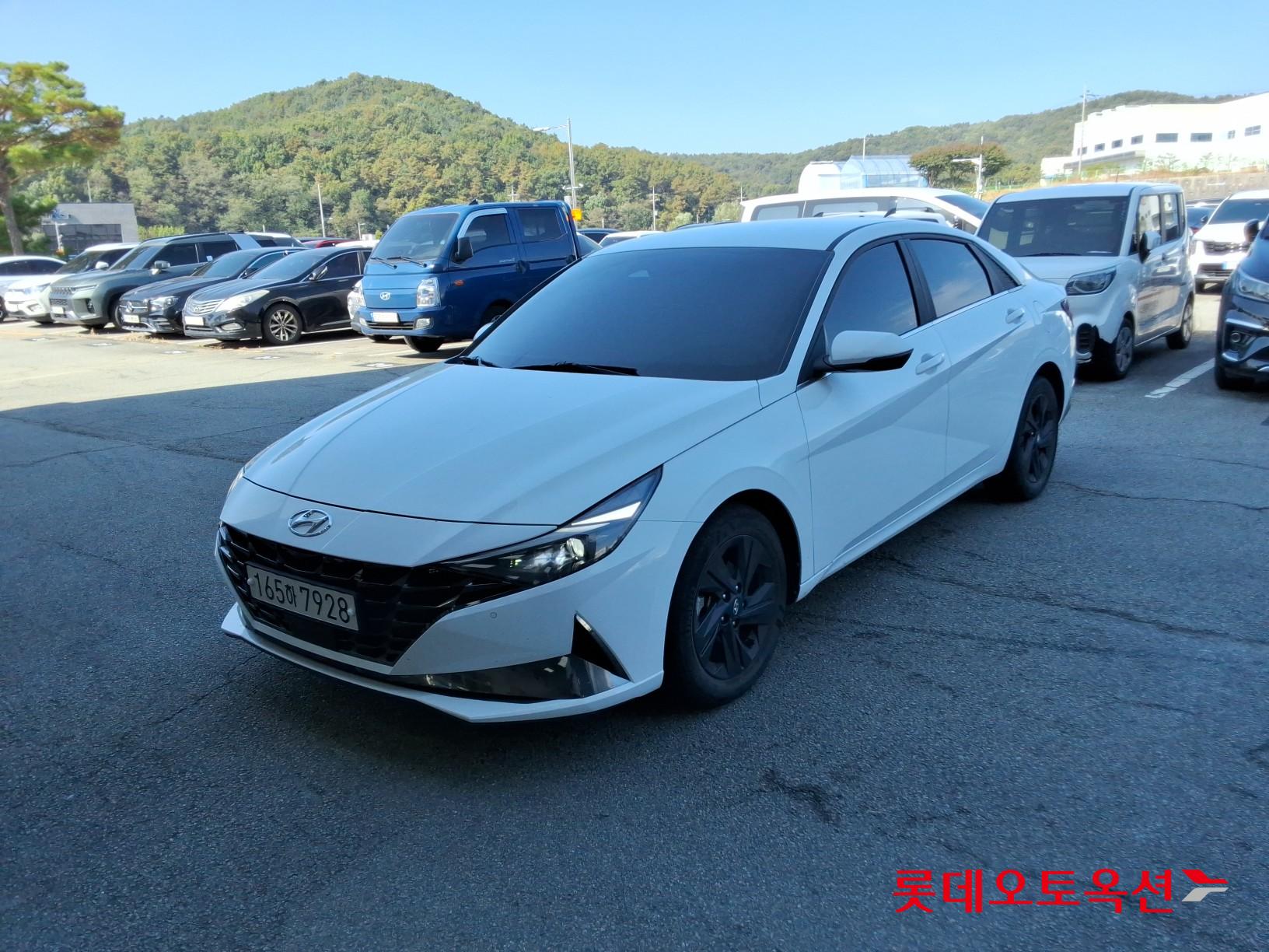 Hyundai Elantra 2023 — авто из Кореи под ключ