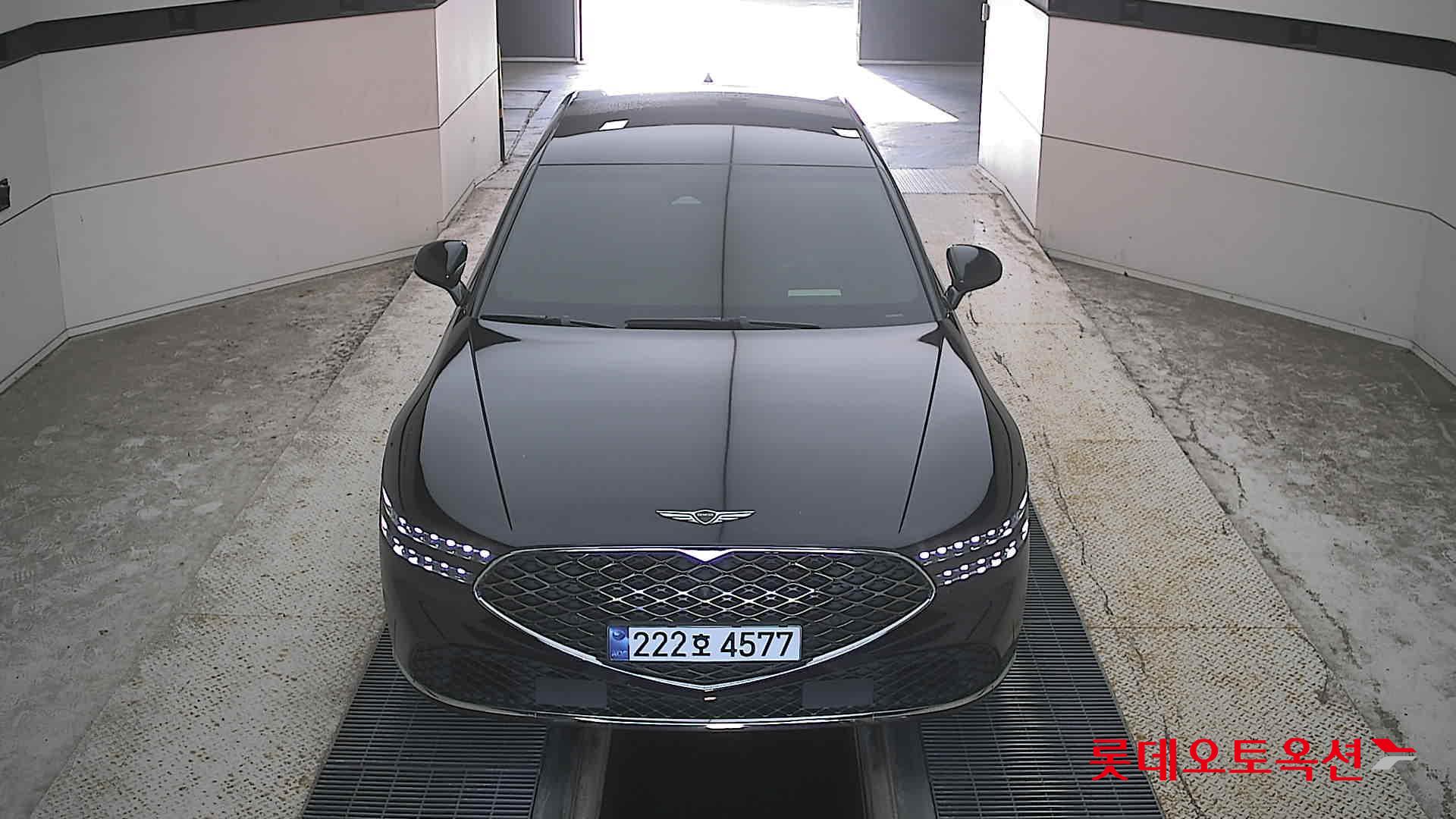 جينيسيس G90