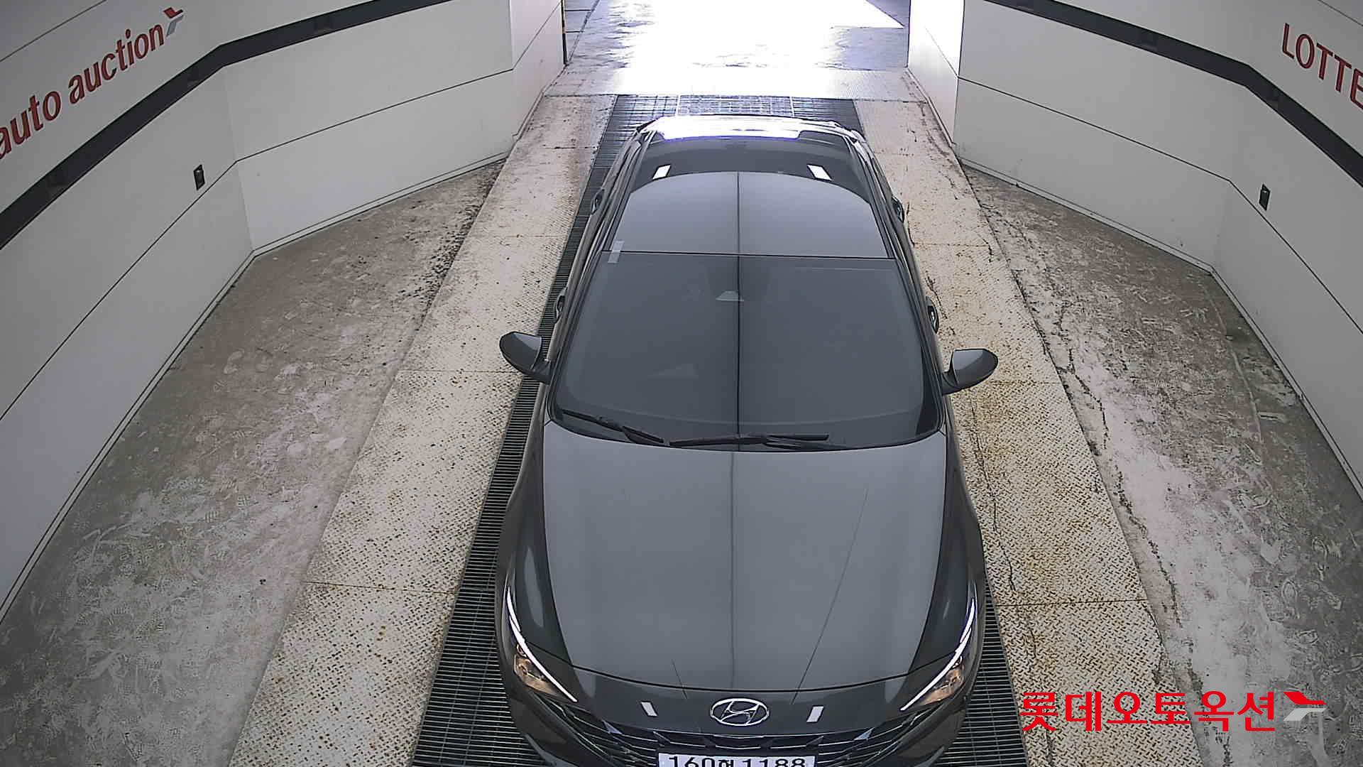 هيونداي أفانتي 2021 MODERN