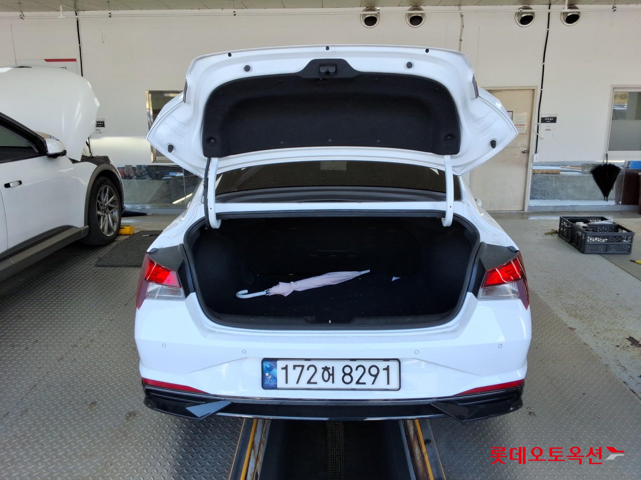 هيونداي أفانتي 2023 SMART
