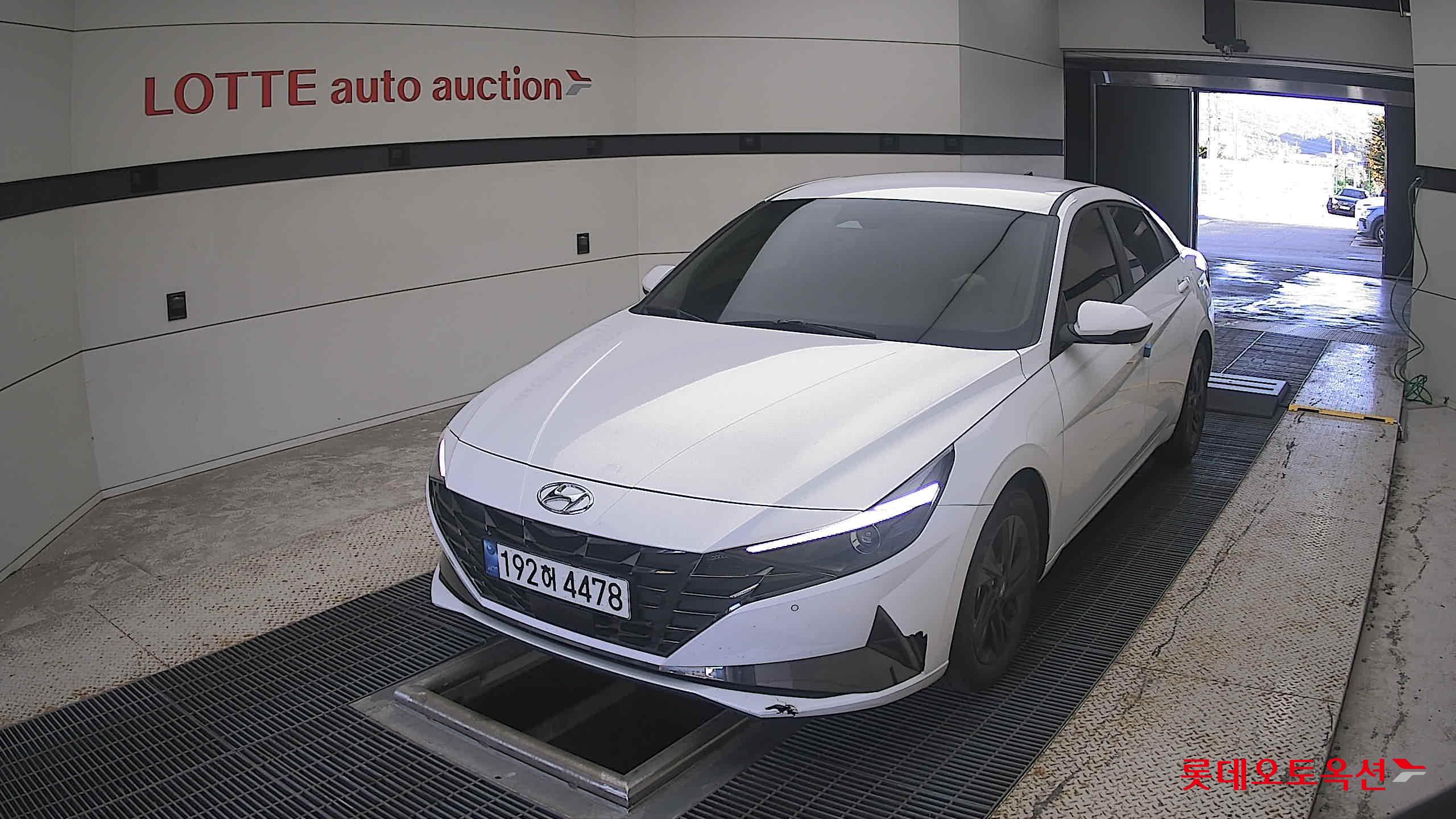 Hyundai Elantra 2023 — авто из Кореи под ключ