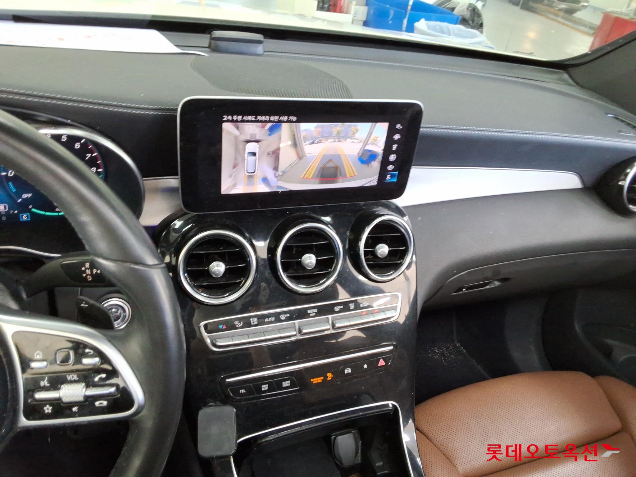 مرسيدس بنز Glc300 2022 4M بريميوم