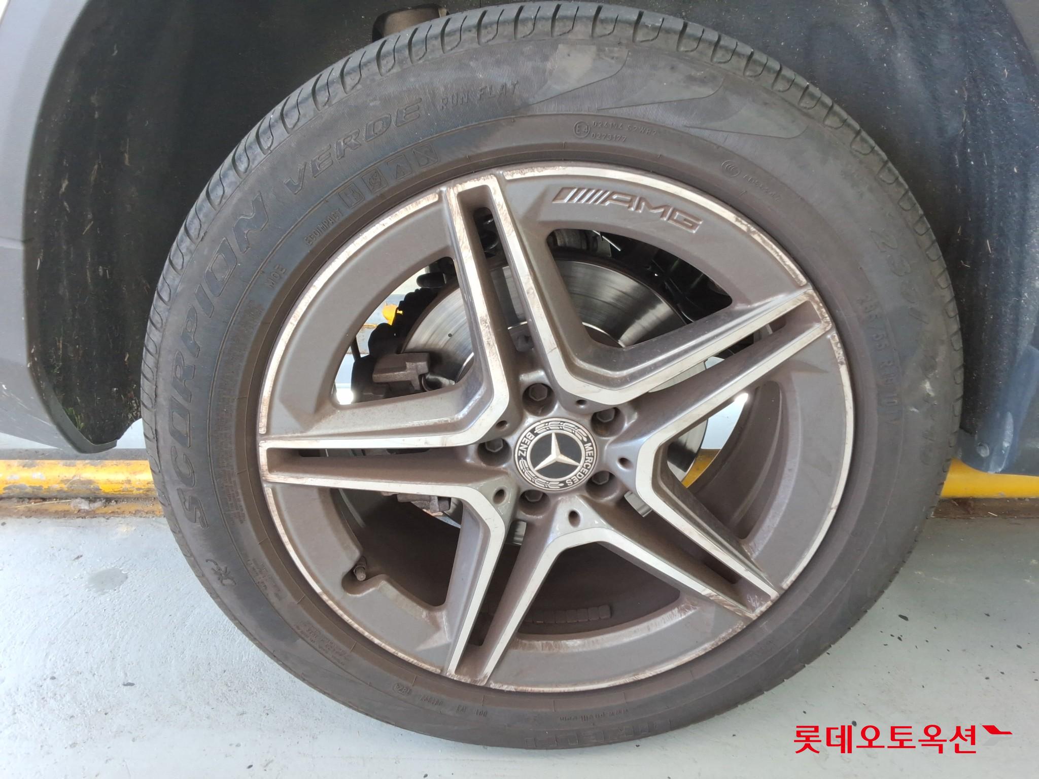 مرسيدس بنز Glc300 2022 4M بريميوم