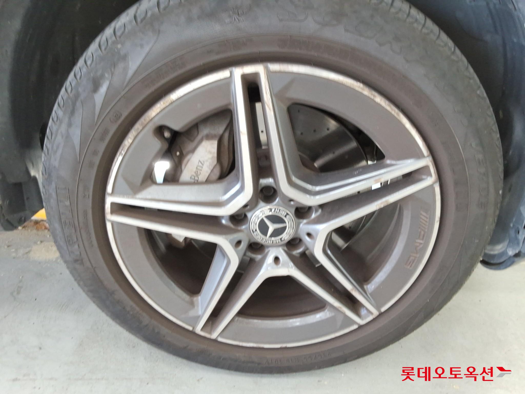 مرسيدس بنز Glc300 2022 4M بريميوم