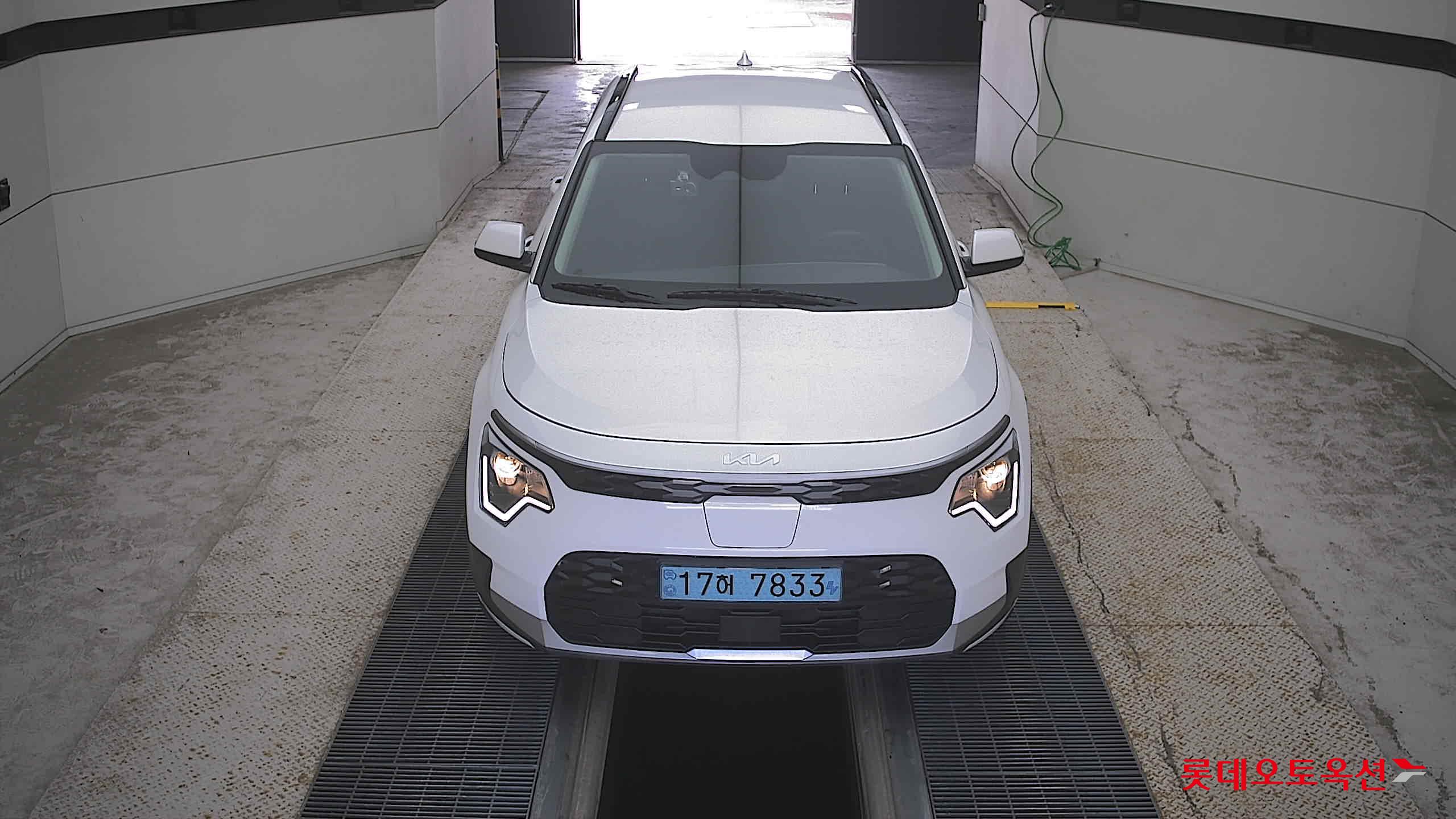 كيا نيرو 2023 EV