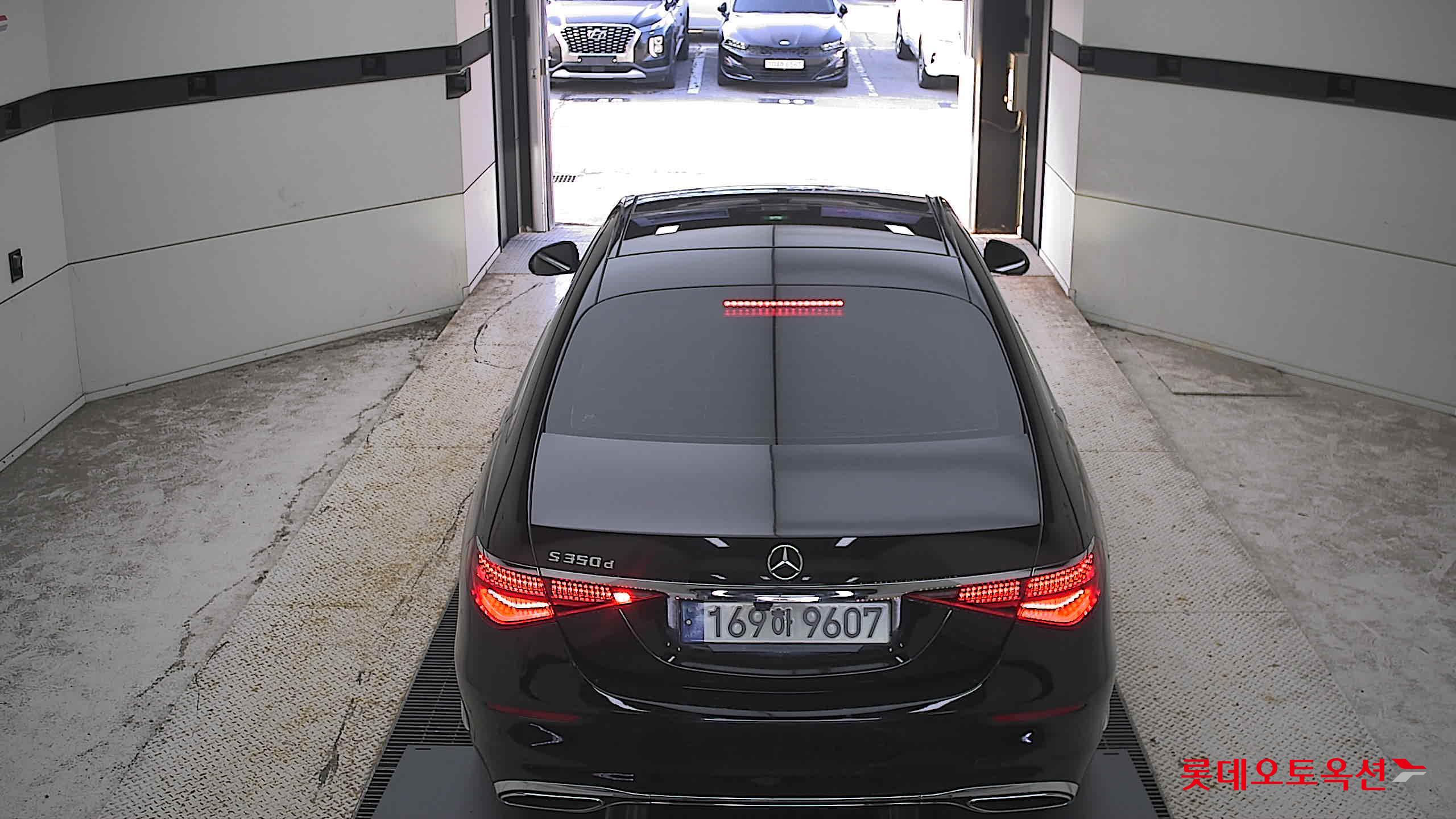 مرسيدس بنز S350 2022