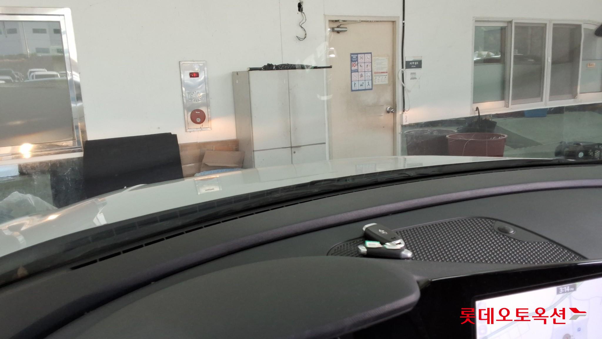 هيونداي أفانتي 2023 SMART