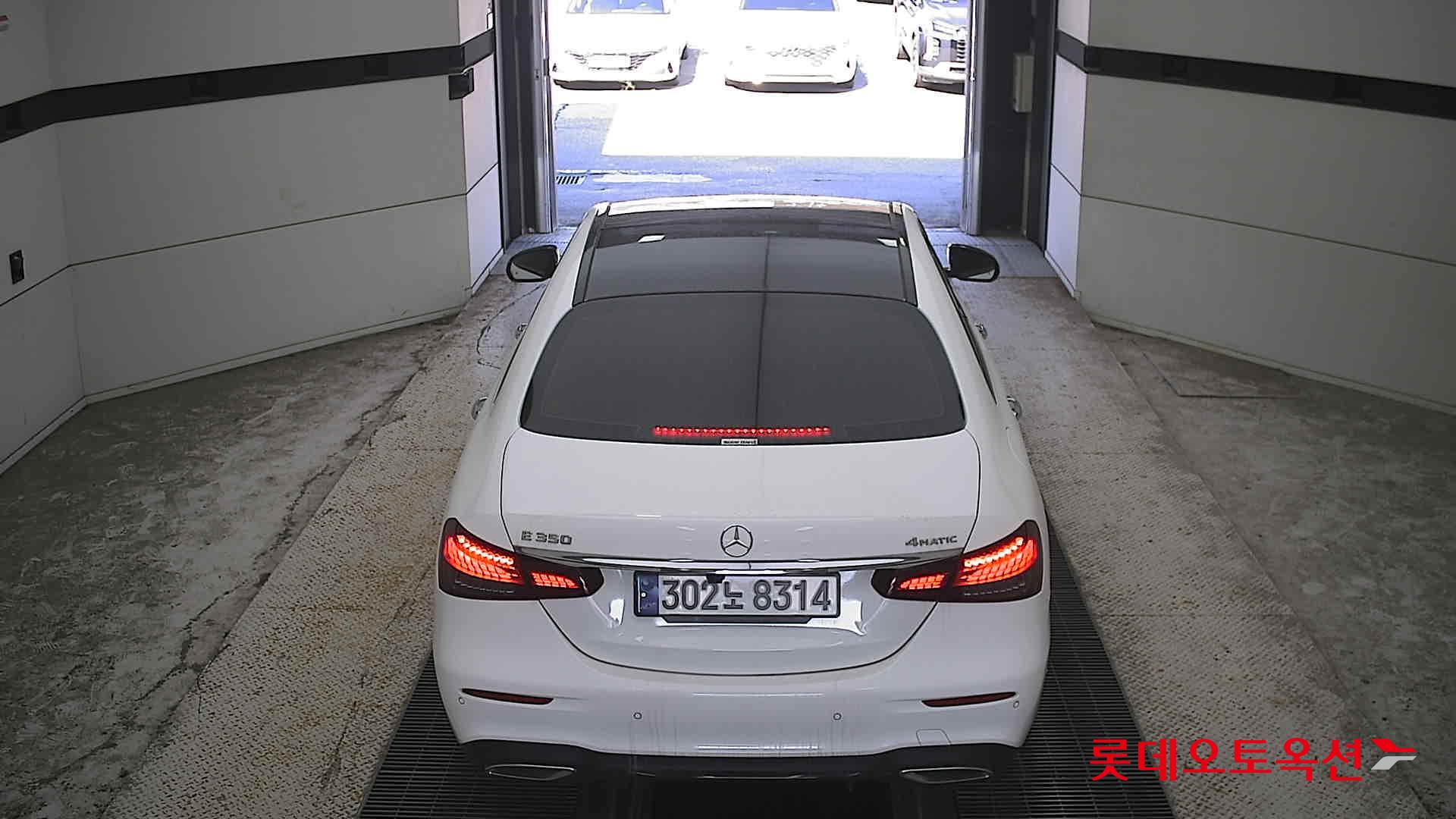 مرسيدس بنز E350 2023 4M LINE