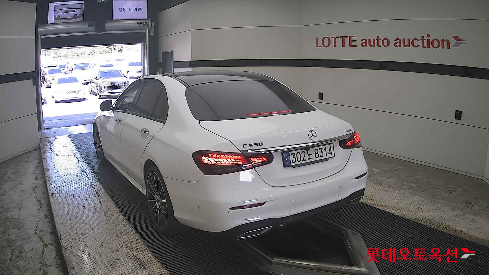 مرسيدس بنز E350 2023 4M LINE