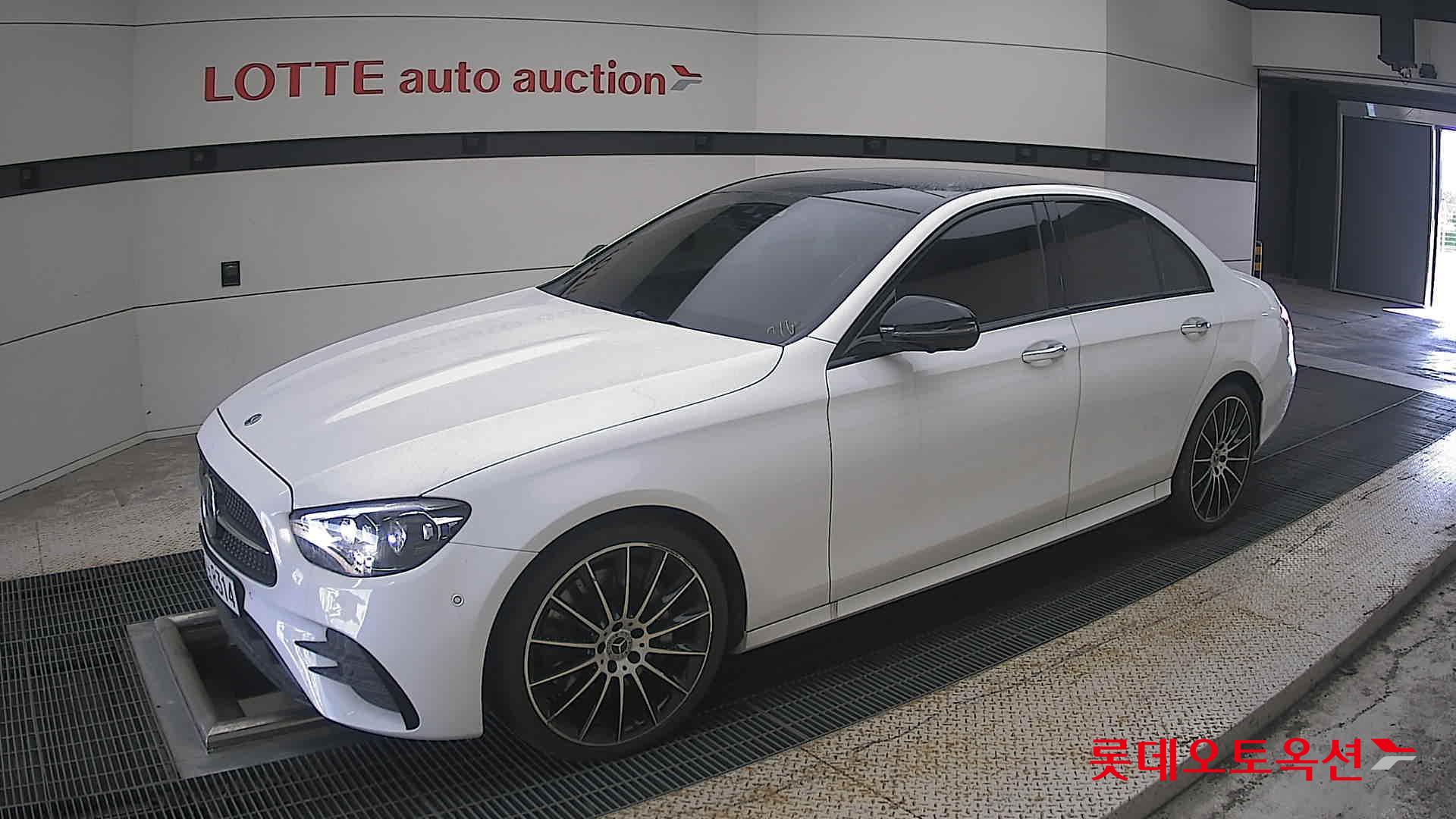 مرسيدس بنز E350 2023 4M LINE