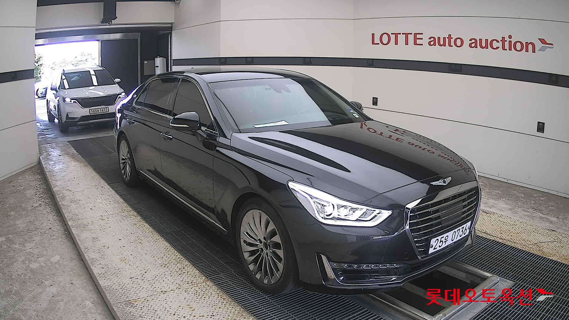 جينيسيس Eq900 2016 PRESTIGE