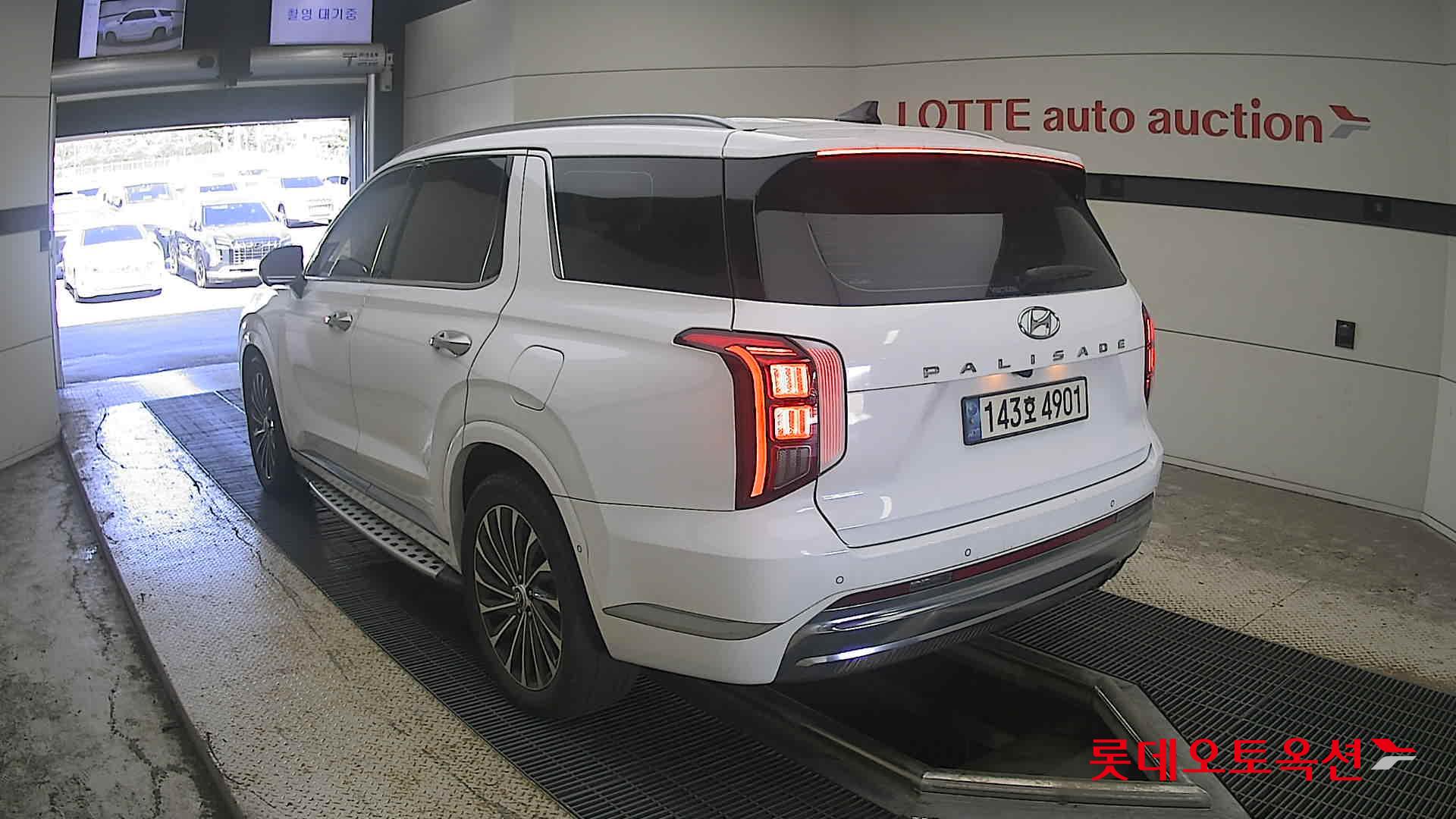 هيونداي باليسيد 2023 AT