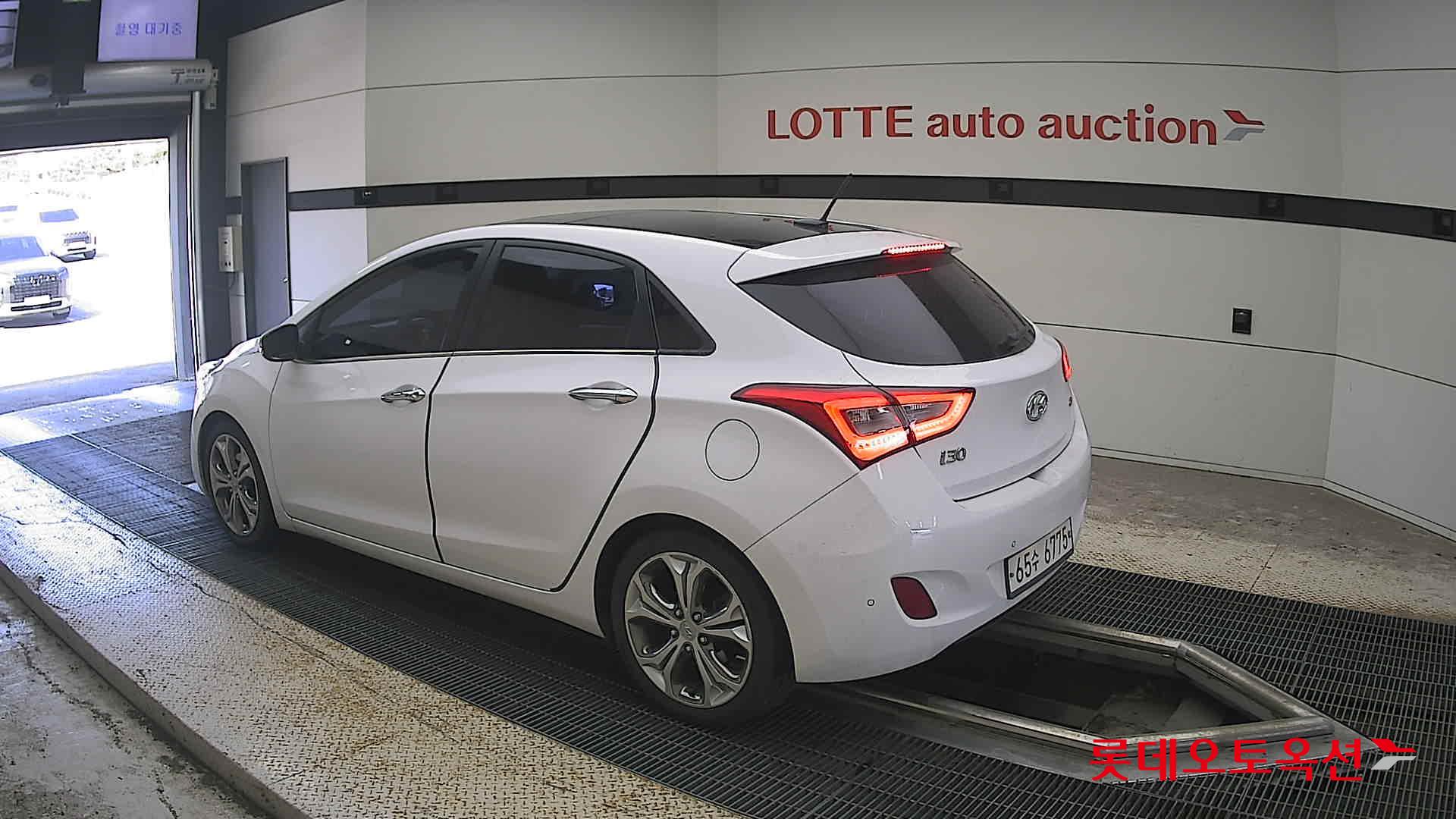 هيونداي آي 30 2012