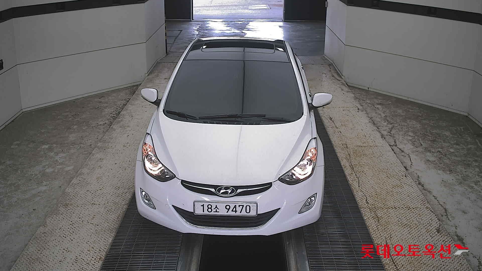 هيونداي أفانتي 2013 SMART
