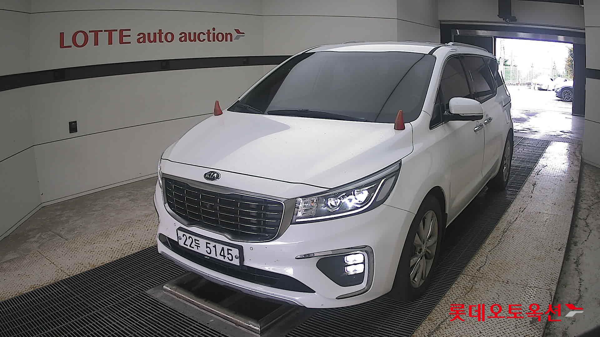 Kia Carnival 2019 — авто из Кореи под ключ