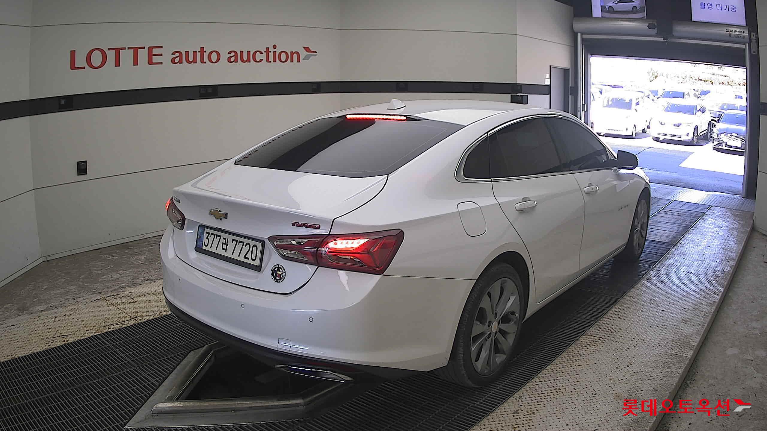 Korea G M Malibu 2.0 TURBO 2021 Белый из Кореи, фото 4