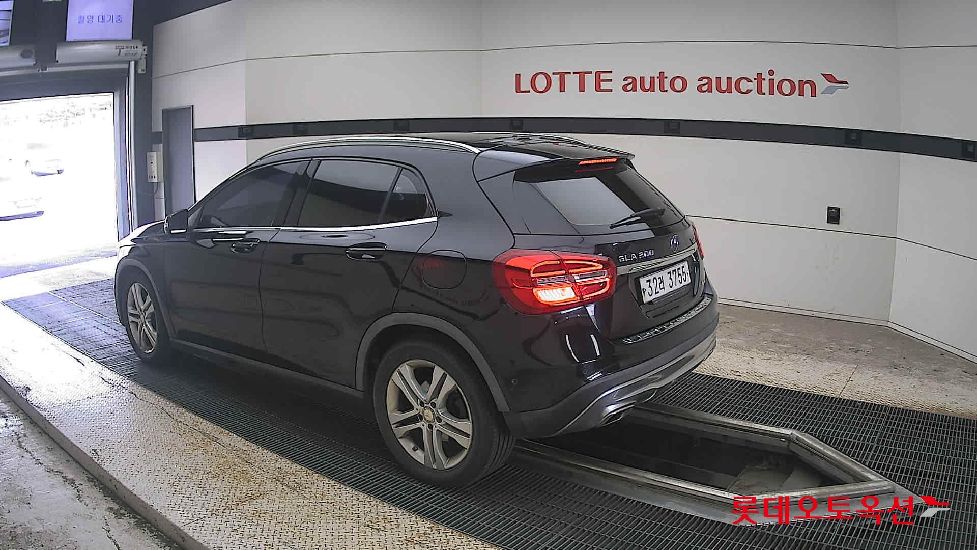 كرايسلر 200 2015 4MATIC