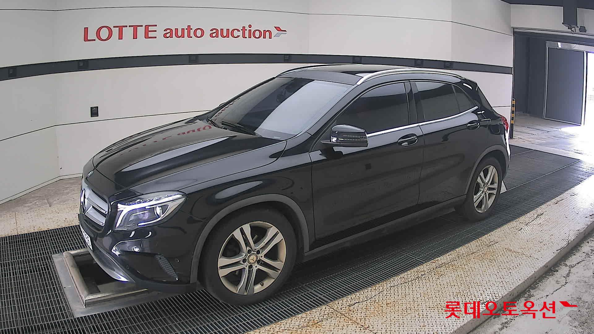كرايسلر 200 2015 4MATIC