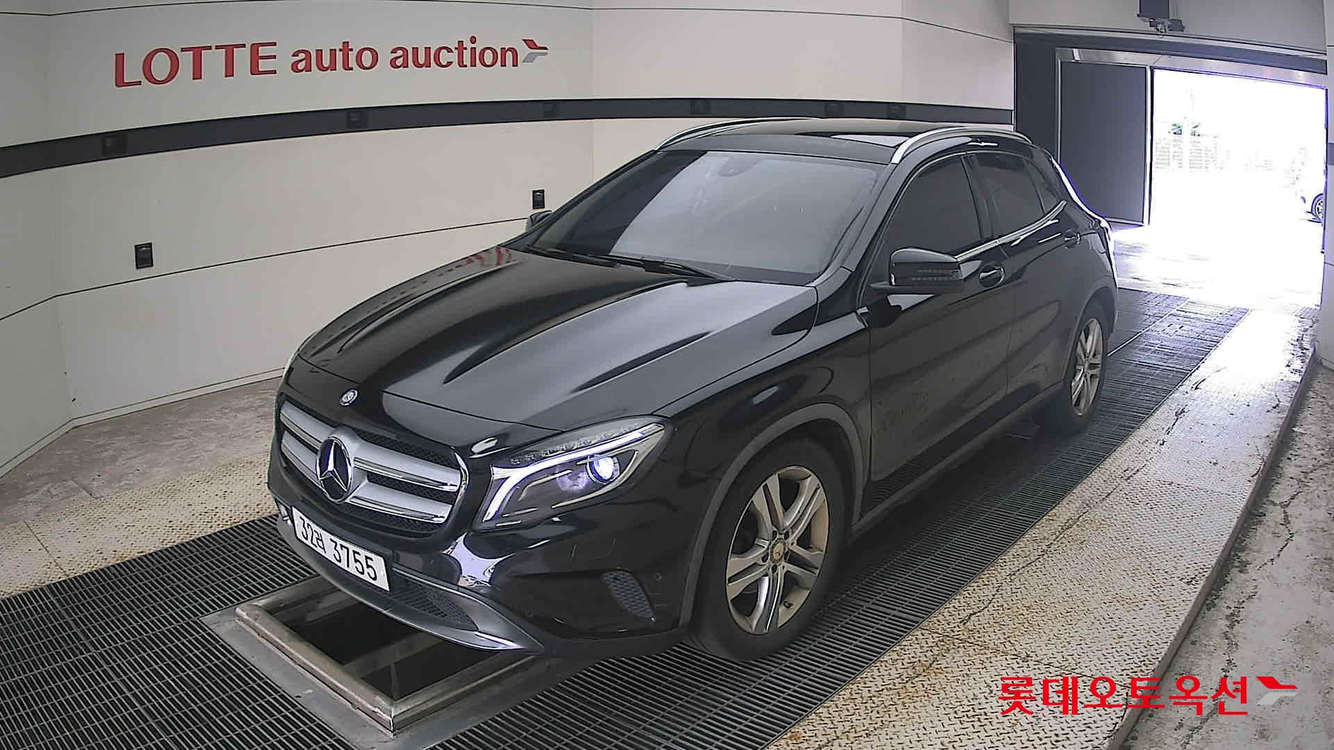 كرايسلر 200 2015 4MATIC