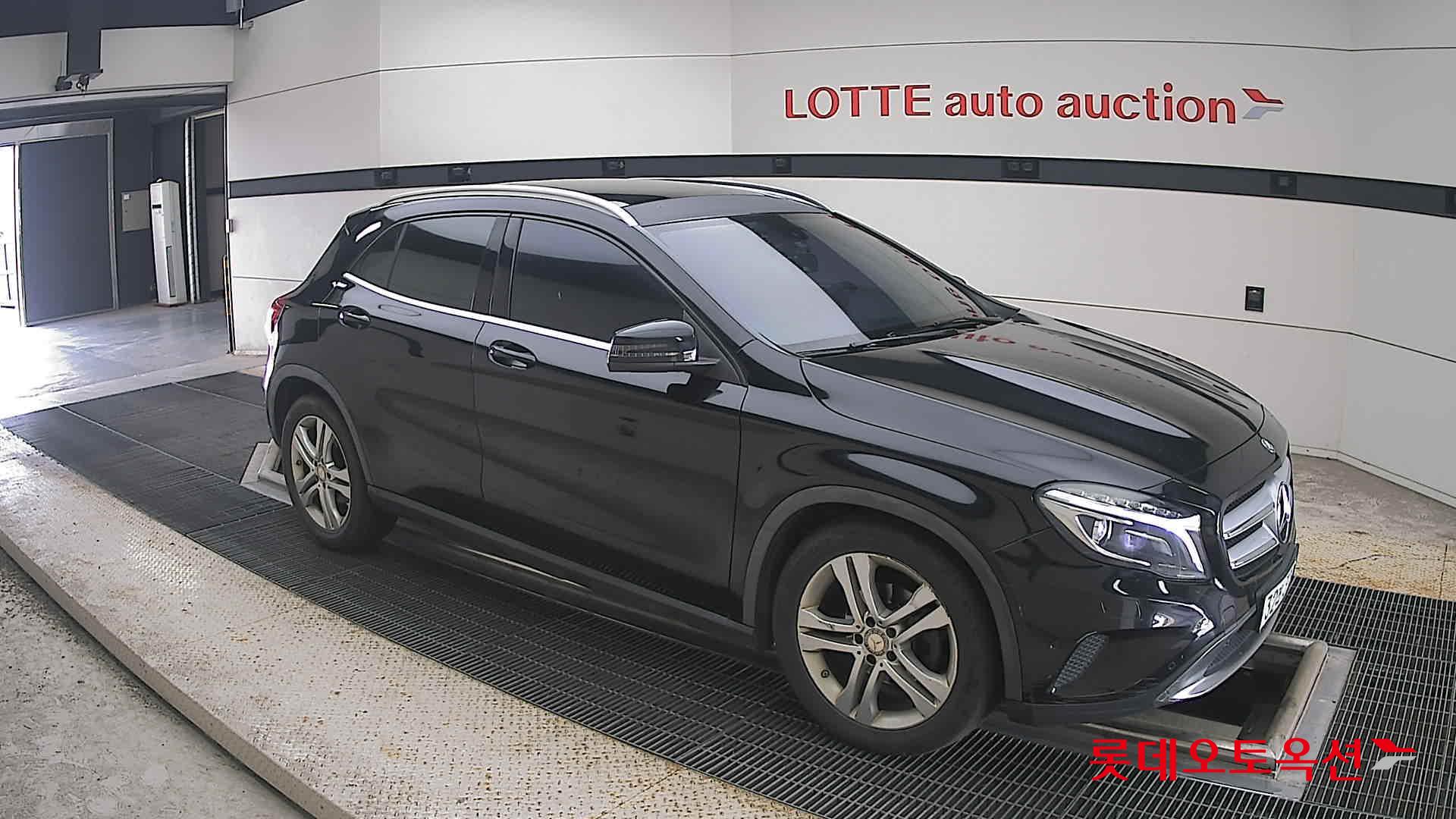 كرايسلر 200 2015 4MATIC
