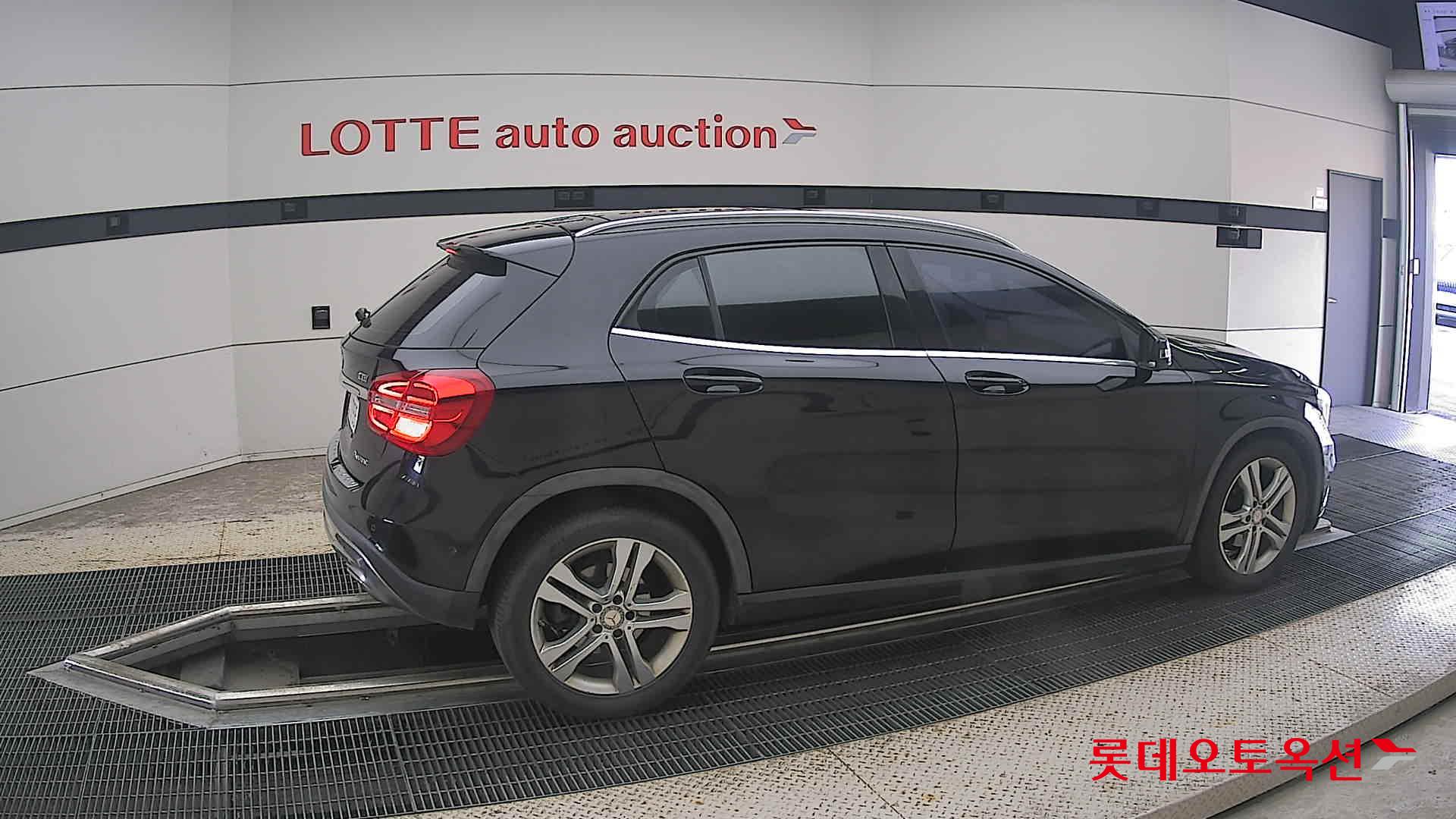 كرايسلر 200 2015 4MATIC
