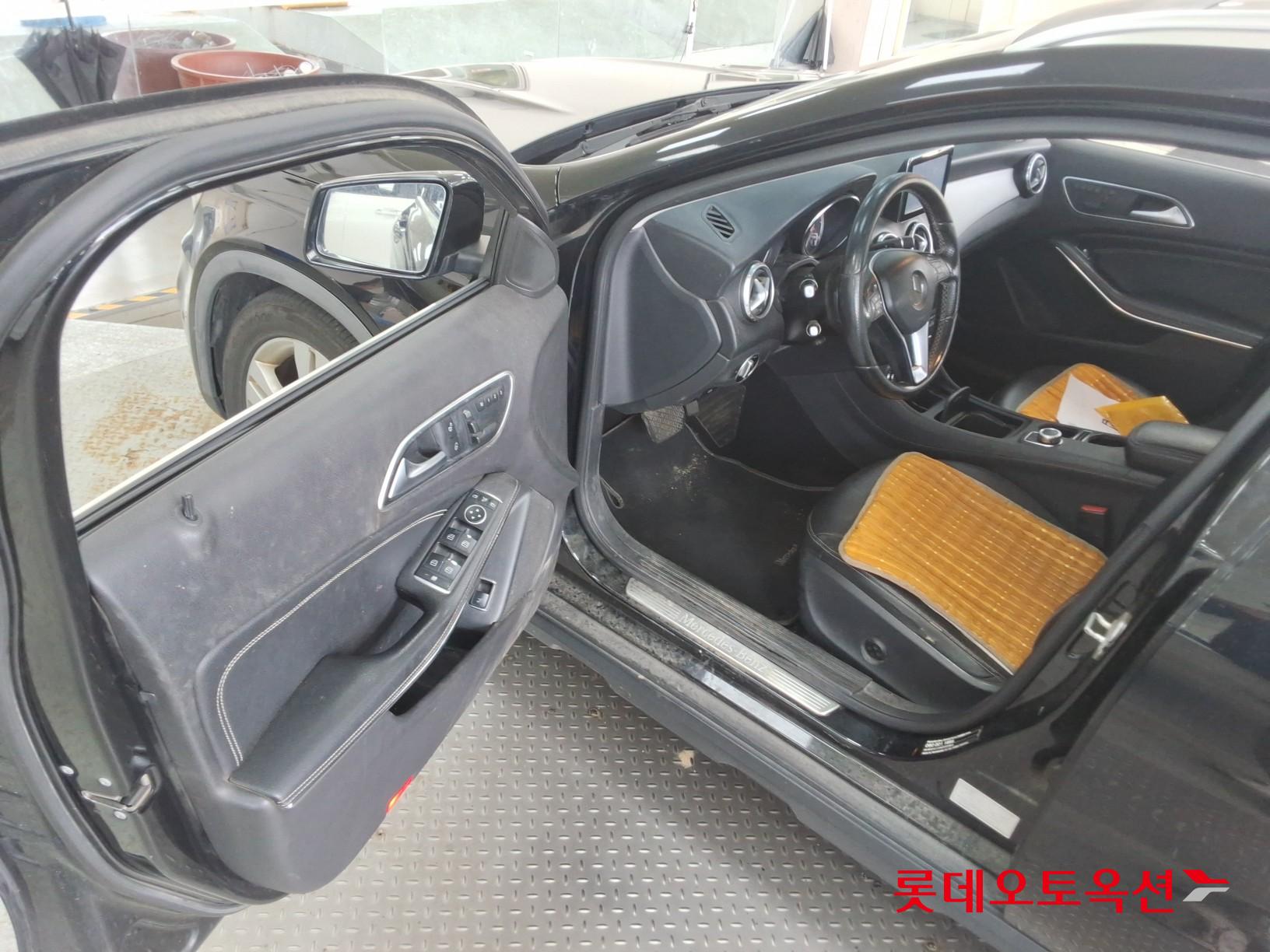 كرايسلر 200 2015 4MATIC