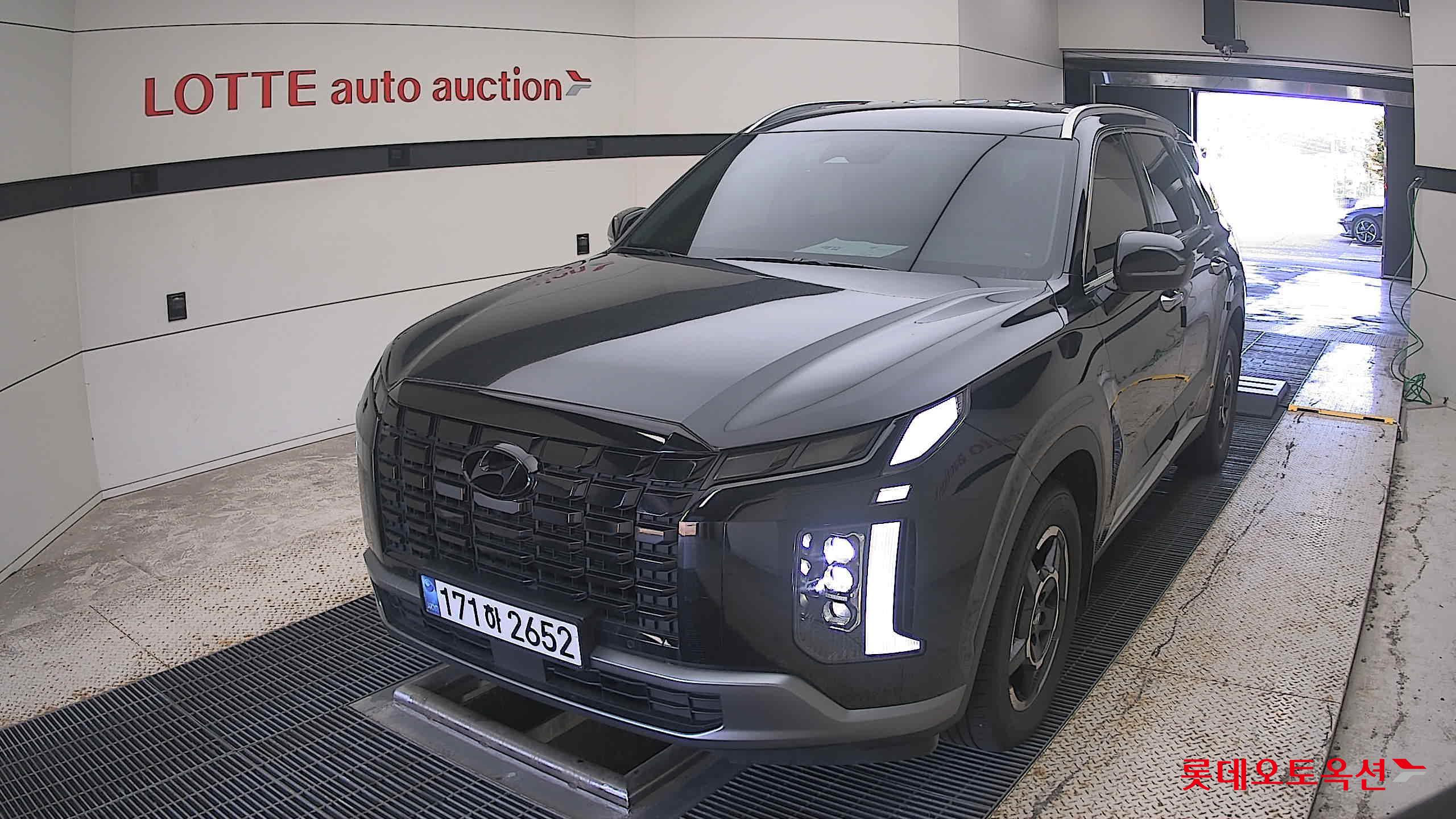 هيونداي باليسيد 2023 AT