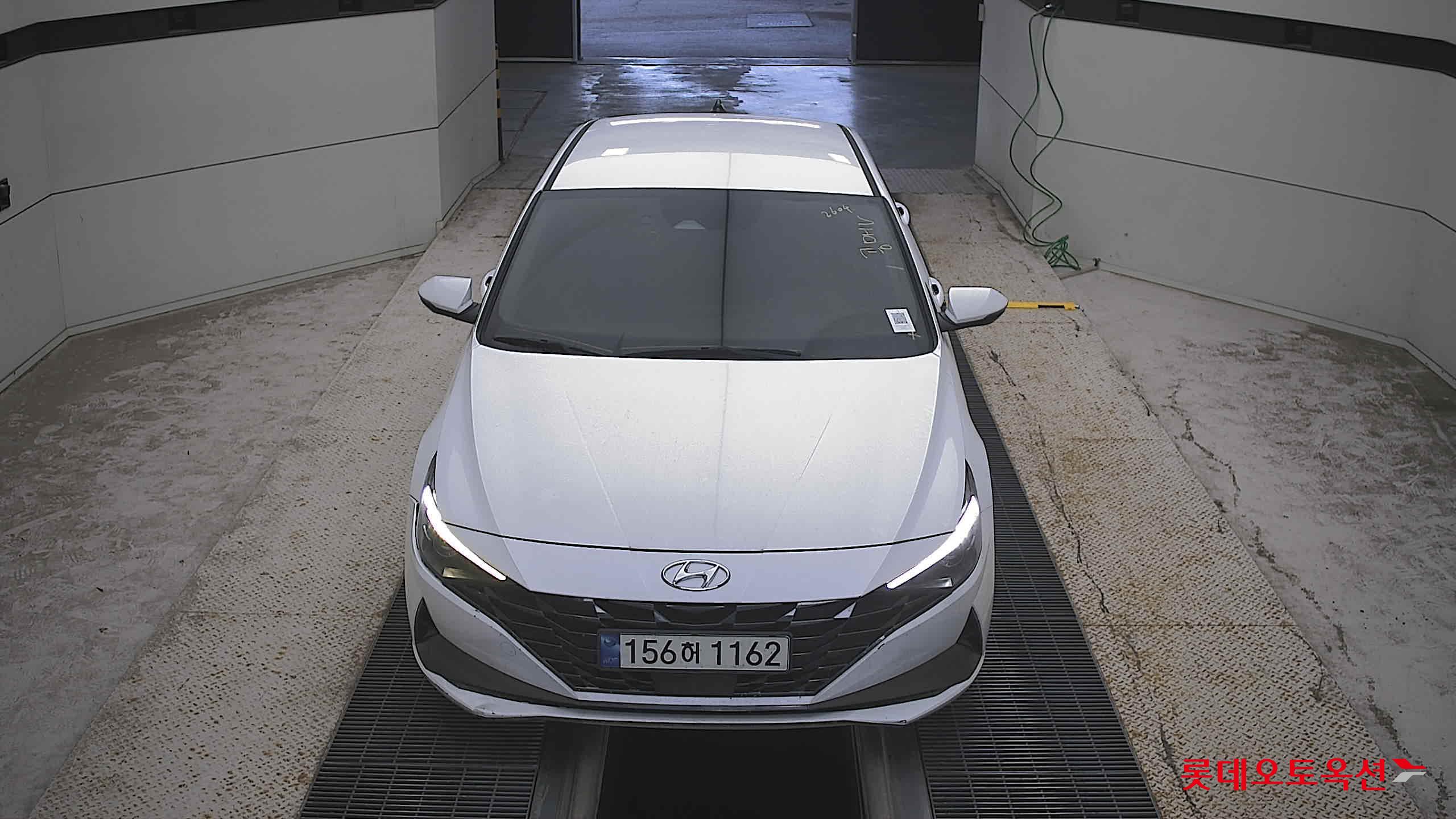 هيونداي أفانتي 2023 SMART
