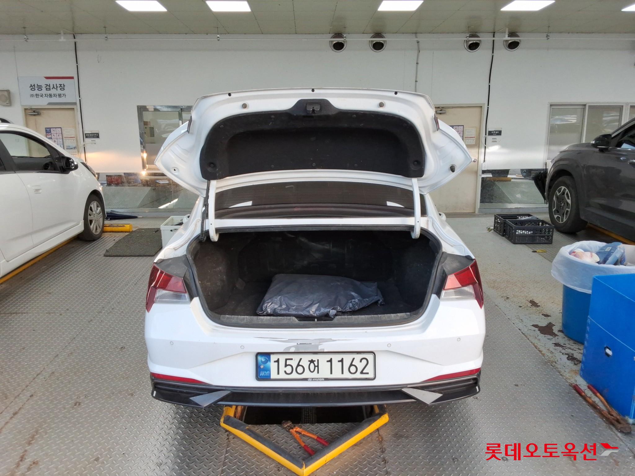 هيونداي أفانتي 2023 SMART