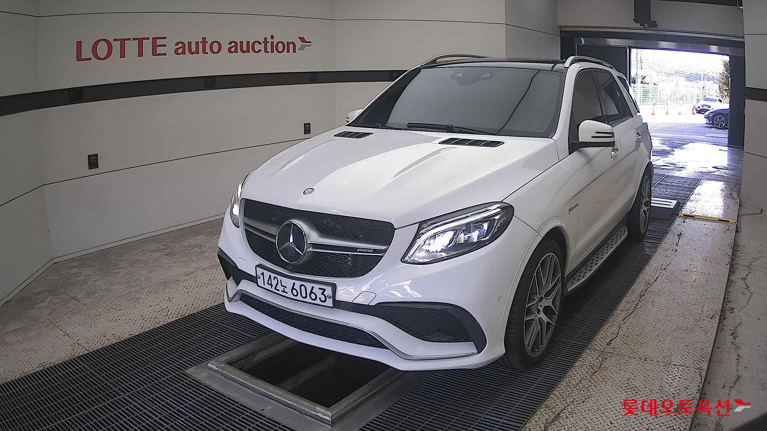 Mercedes-Benz GLE-Class